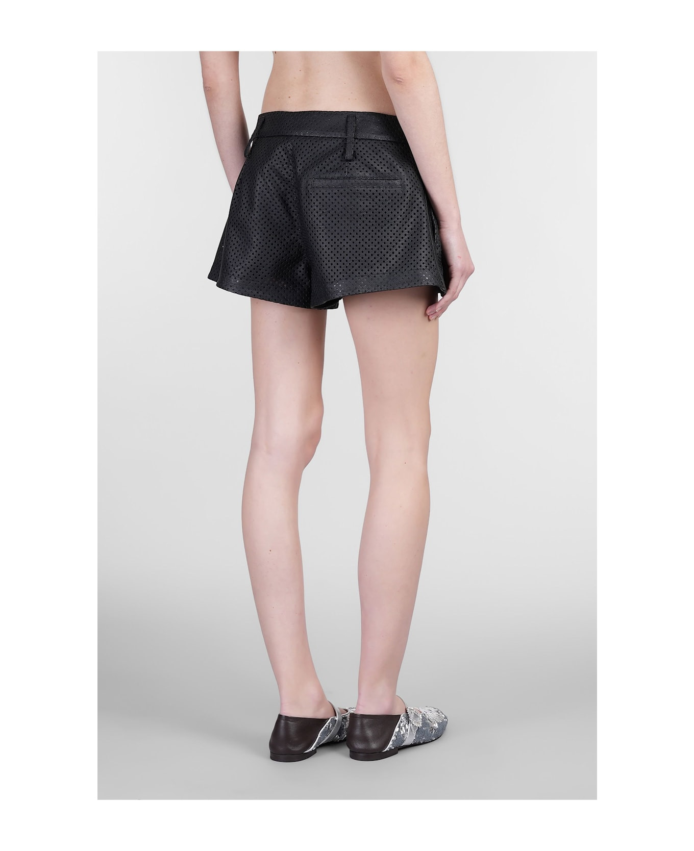 Shorts In Black Viscose - 3