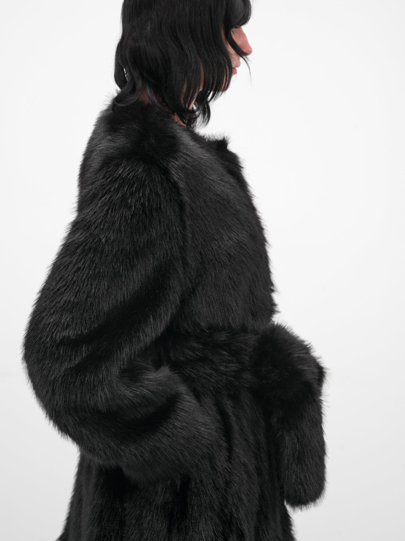 Black Oversized Long Fur Coat - 5