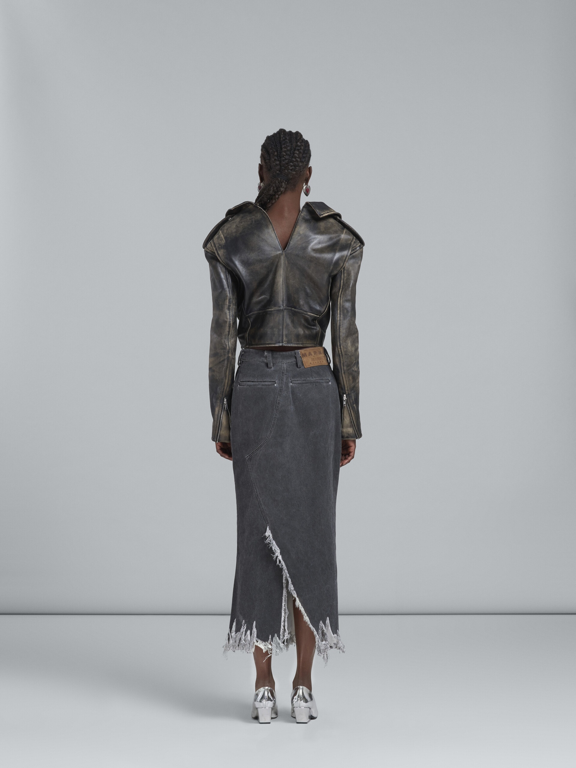 GREY DENIM SKIRT WITH FRAYED HEM - 3