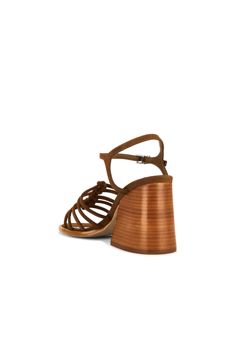 Sandy Sandal 3