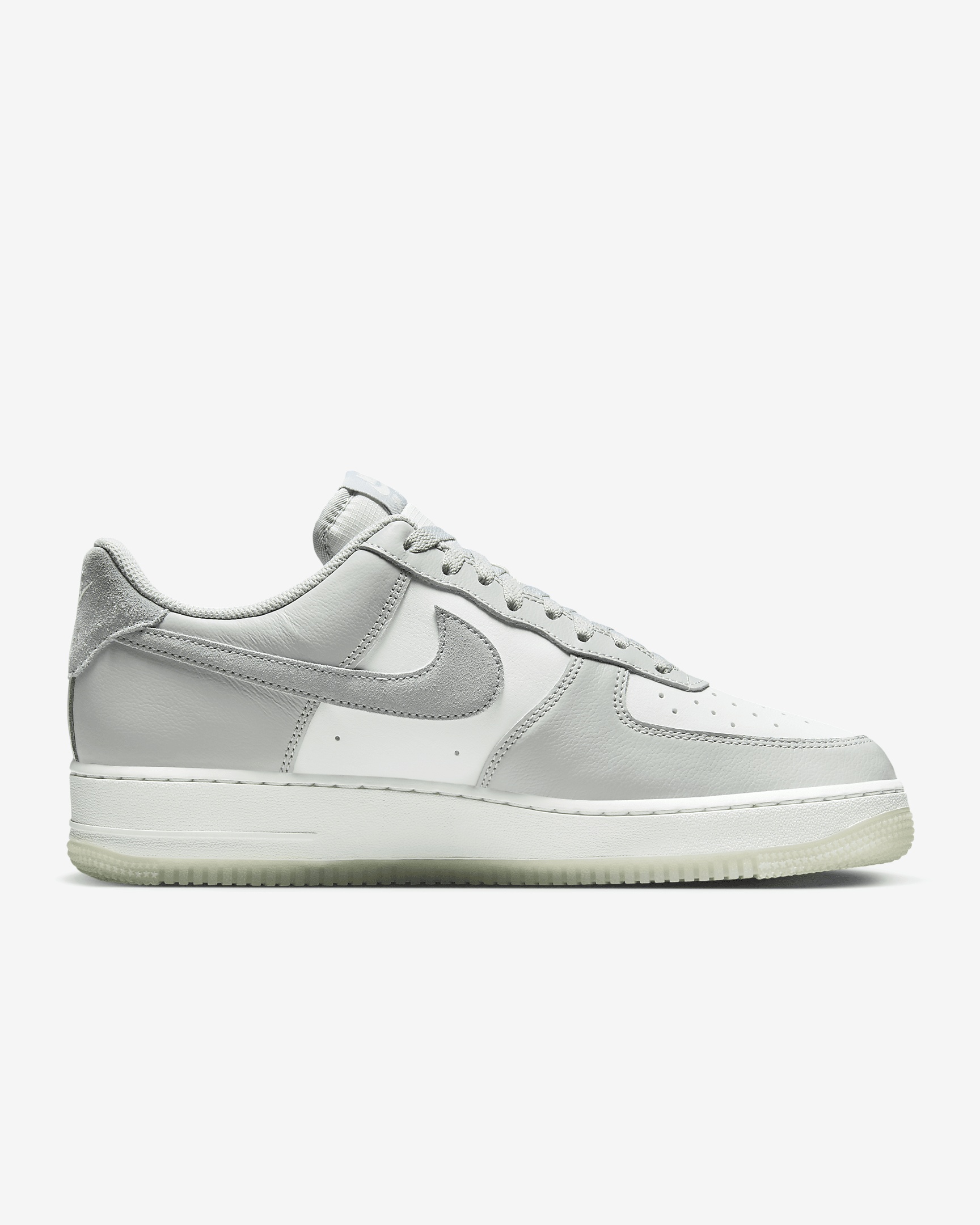 Nike Air Force 1 '07 LV8 Men's Shoes - 3