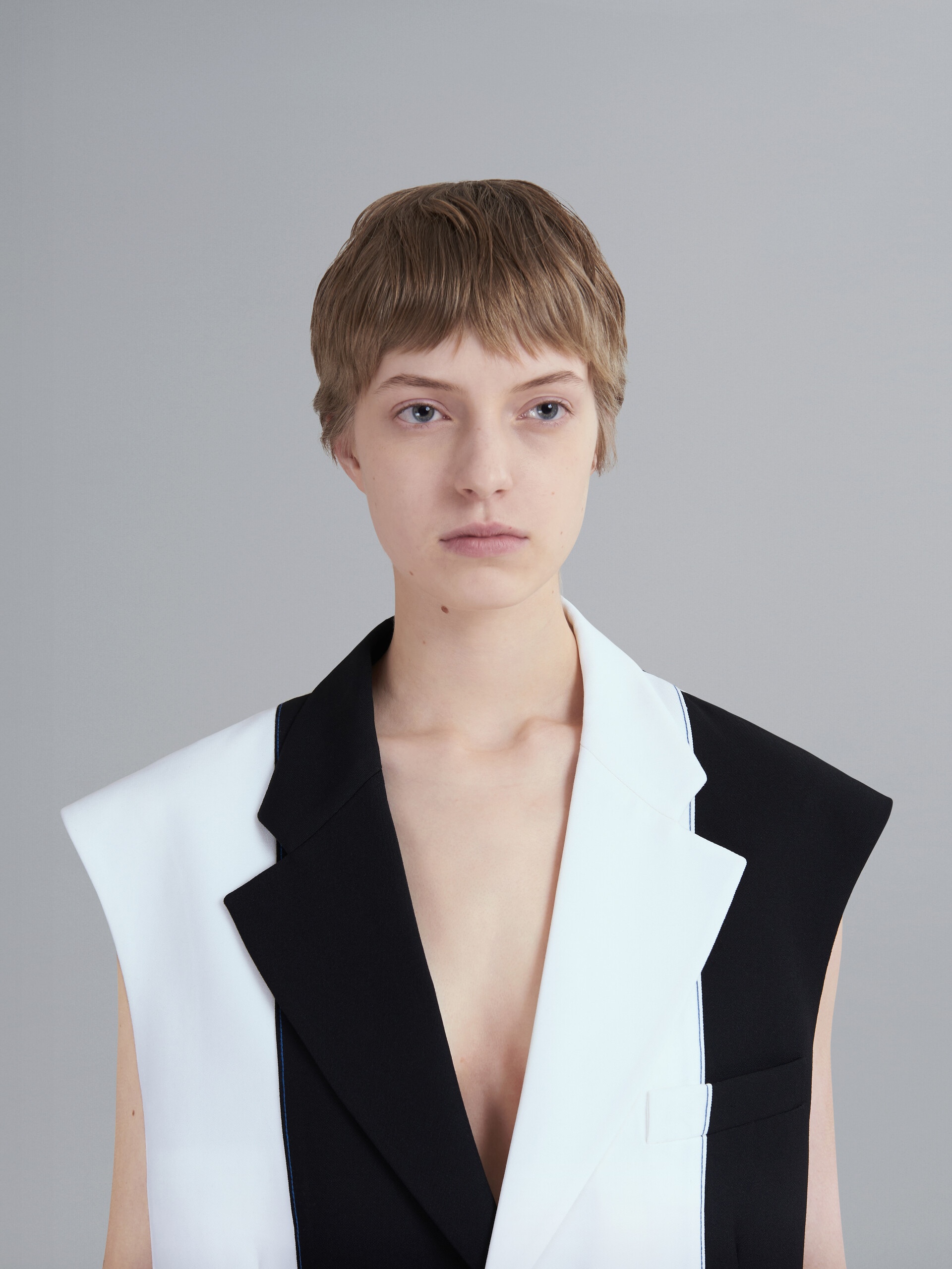 GRAIN DE POUDRE WOOL VEST - 4