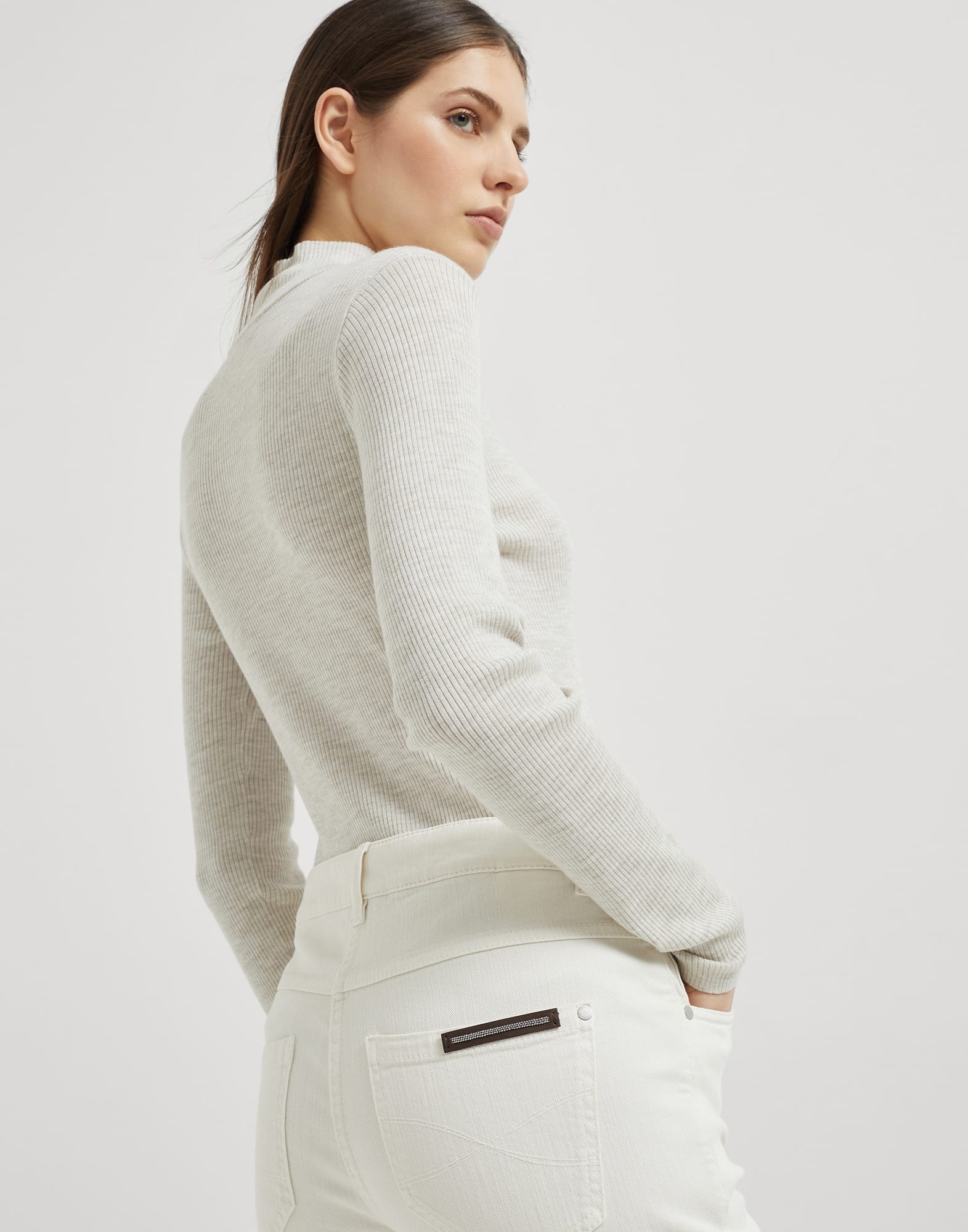 Stretch dyed denim slim trousers with shiny leather tab - 3