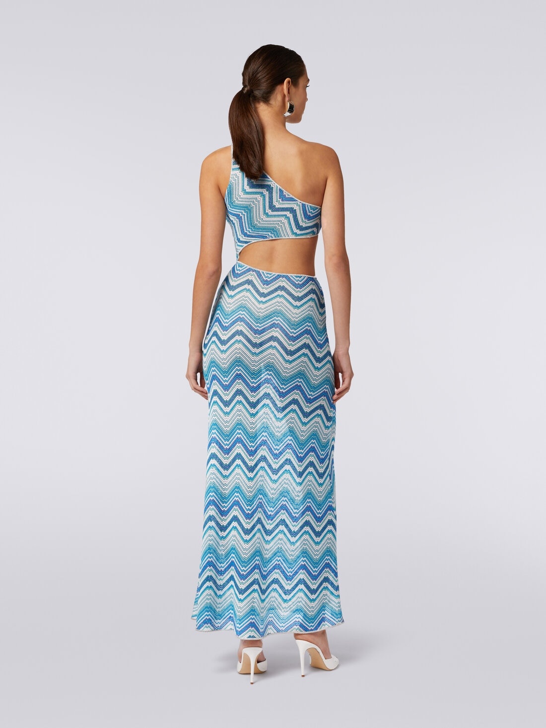 Long chevron crochet cover-up with cut-out and lurex - 4