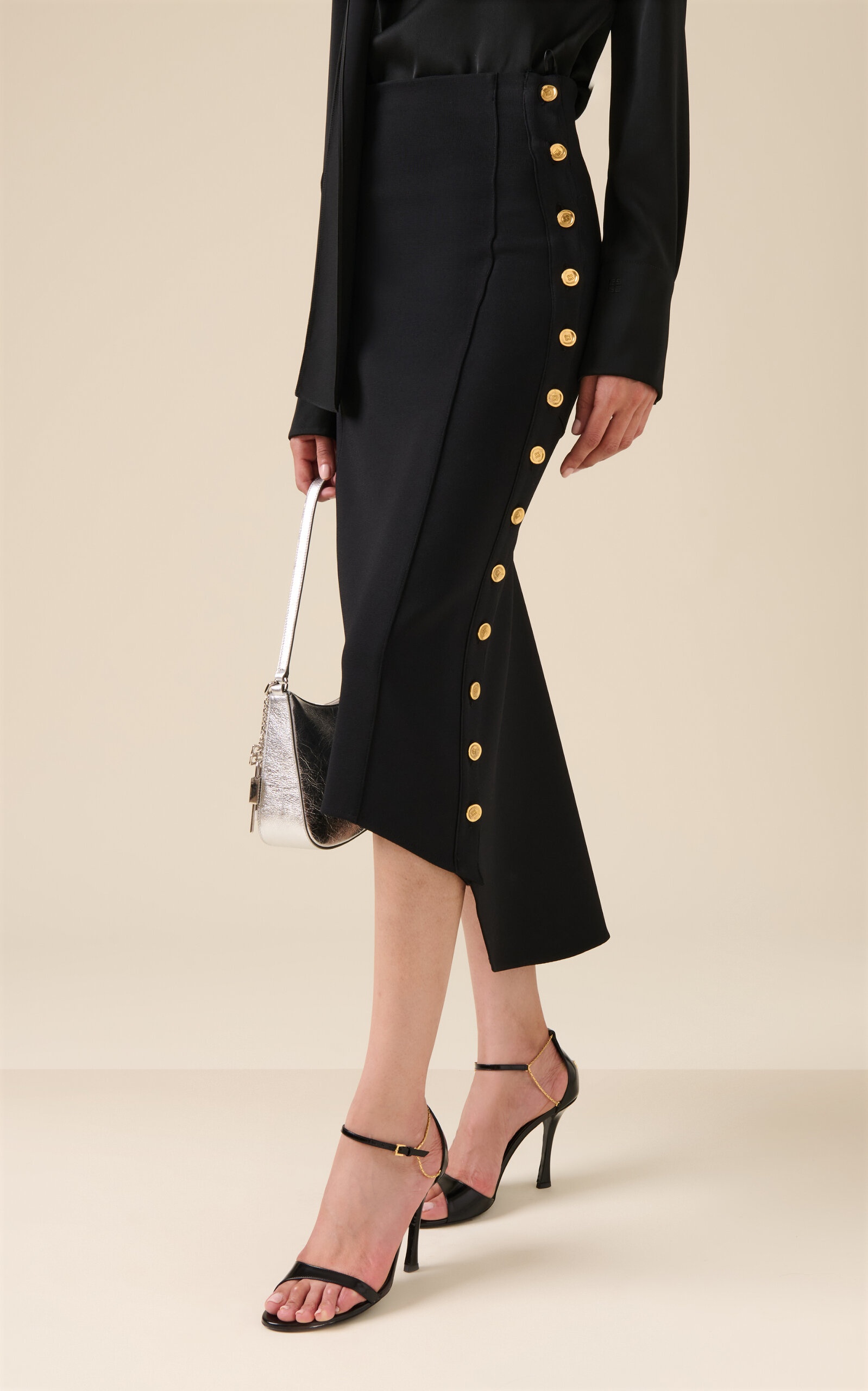 【送料&関税込】Givenchy Black Midi Skirt Givenchy High-Rise Midi Skirt black | REVERSIBLE
