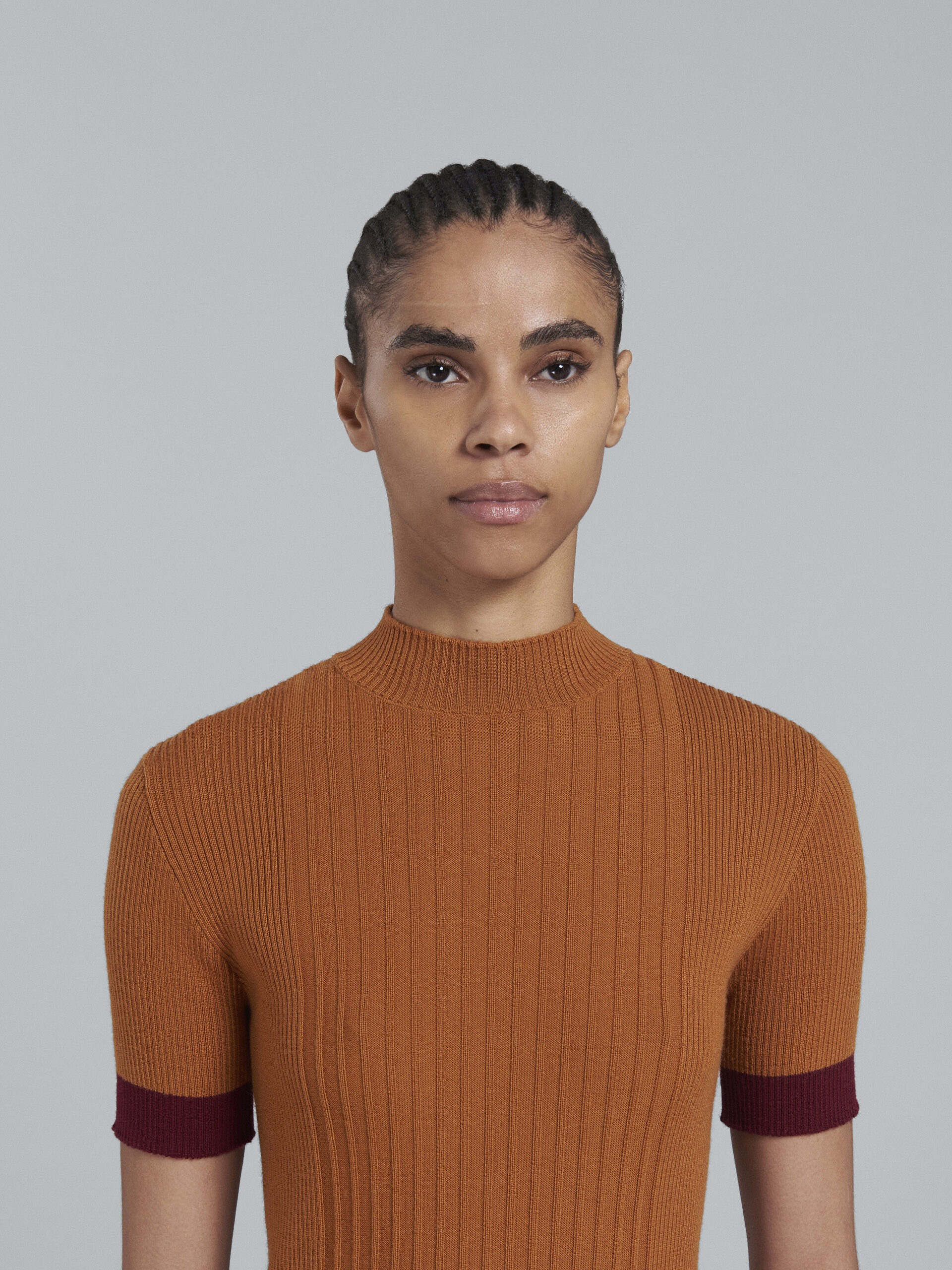 ORANGE WOOL TURTLENECK WITH CONTRASTING CUFFS - 4