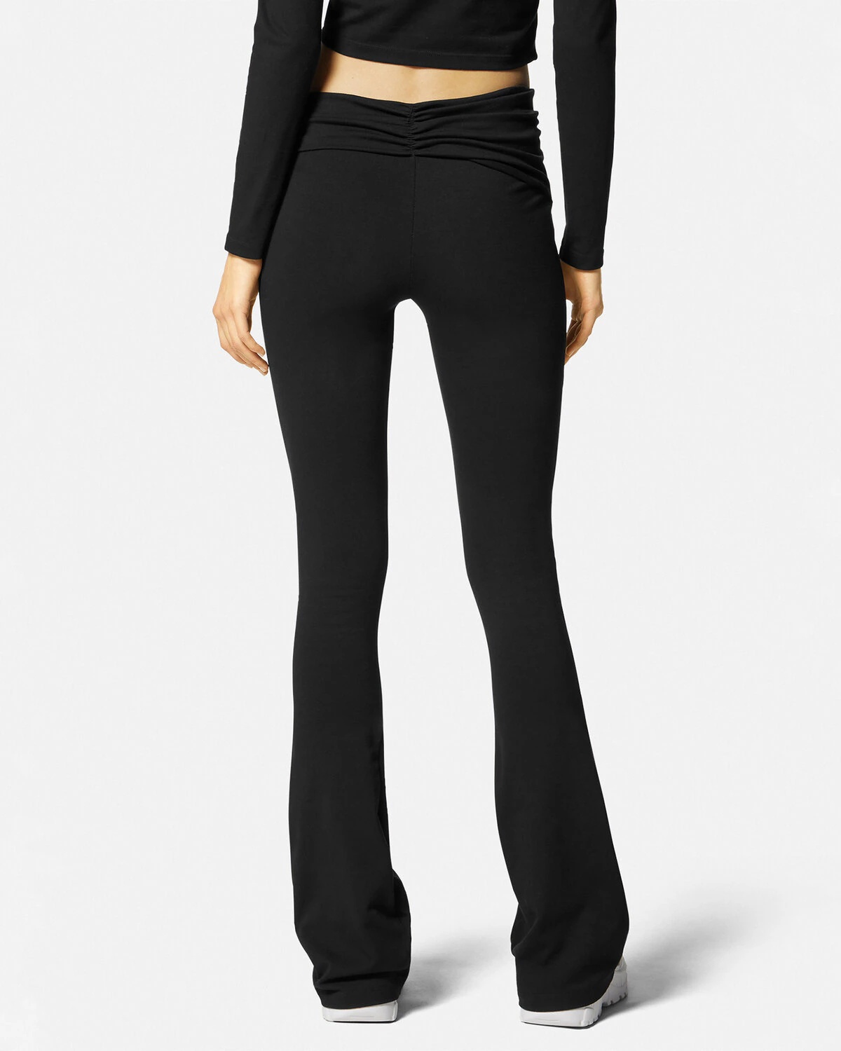 V-Emblem Flared Leggings - 4