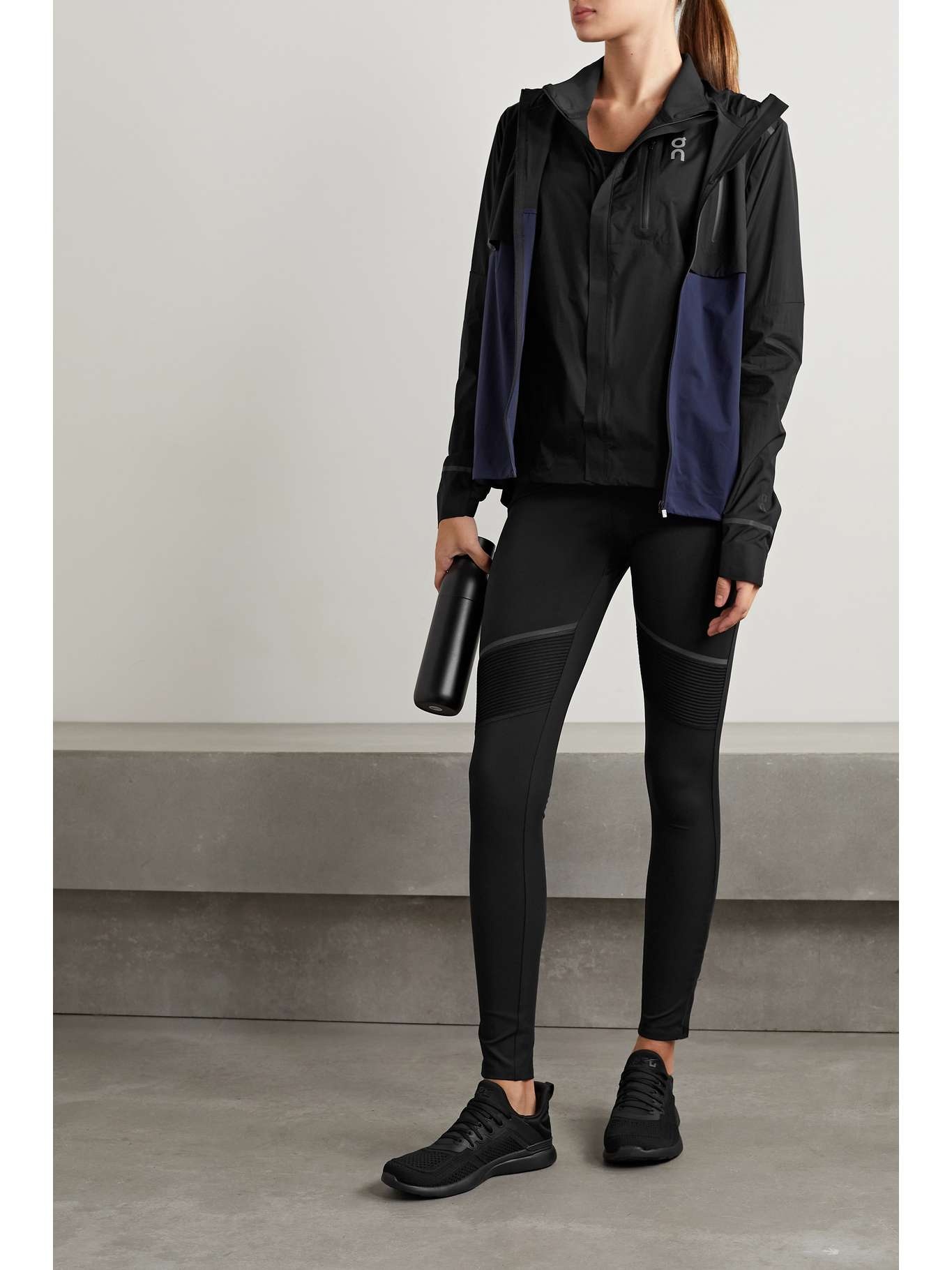 Paneled recycled stretch leggings - 2