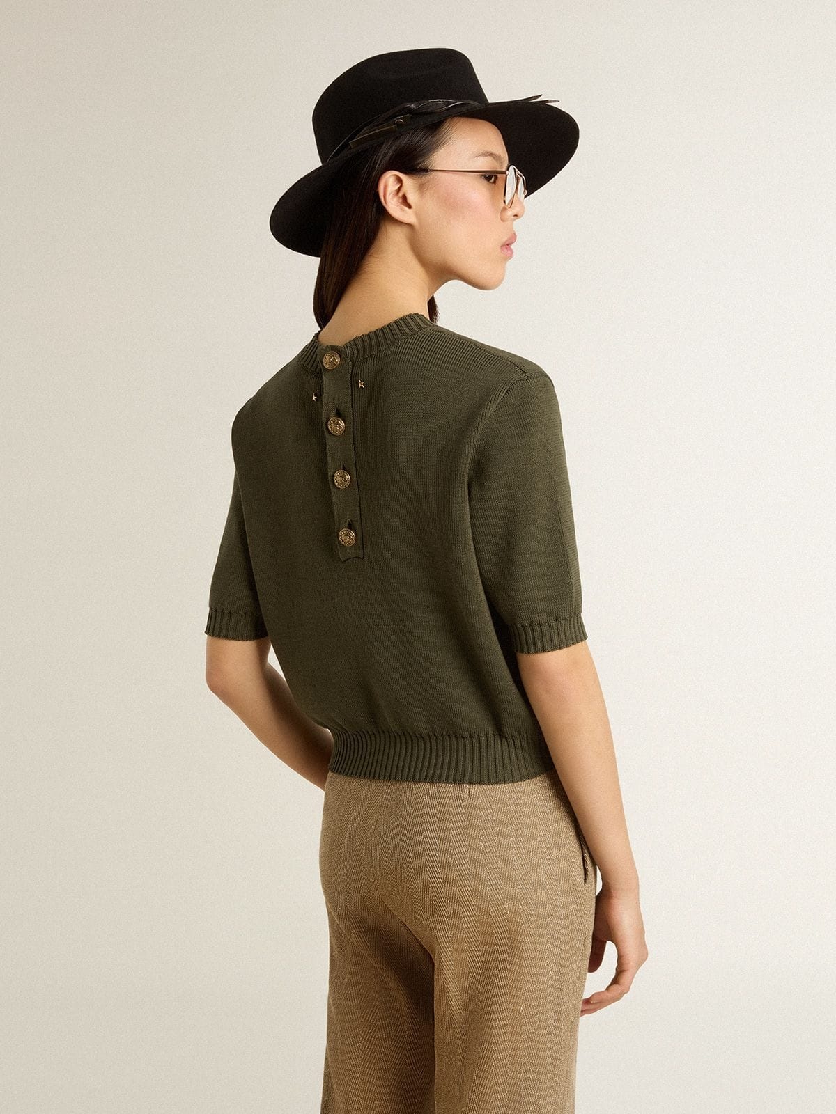 Women's short-sleeved sweater in military-green cotton - 4