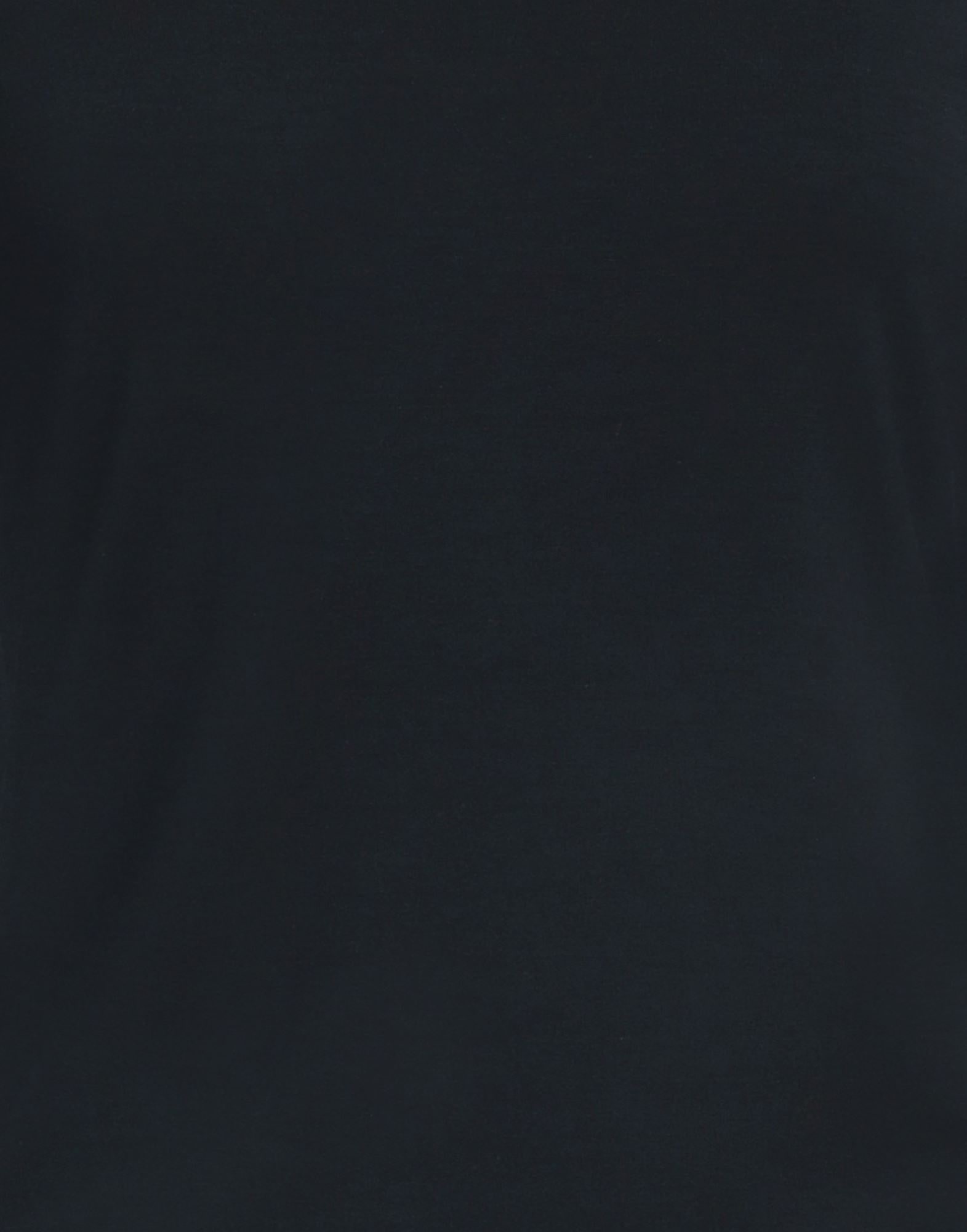 Women's Basic T-shirt - 4