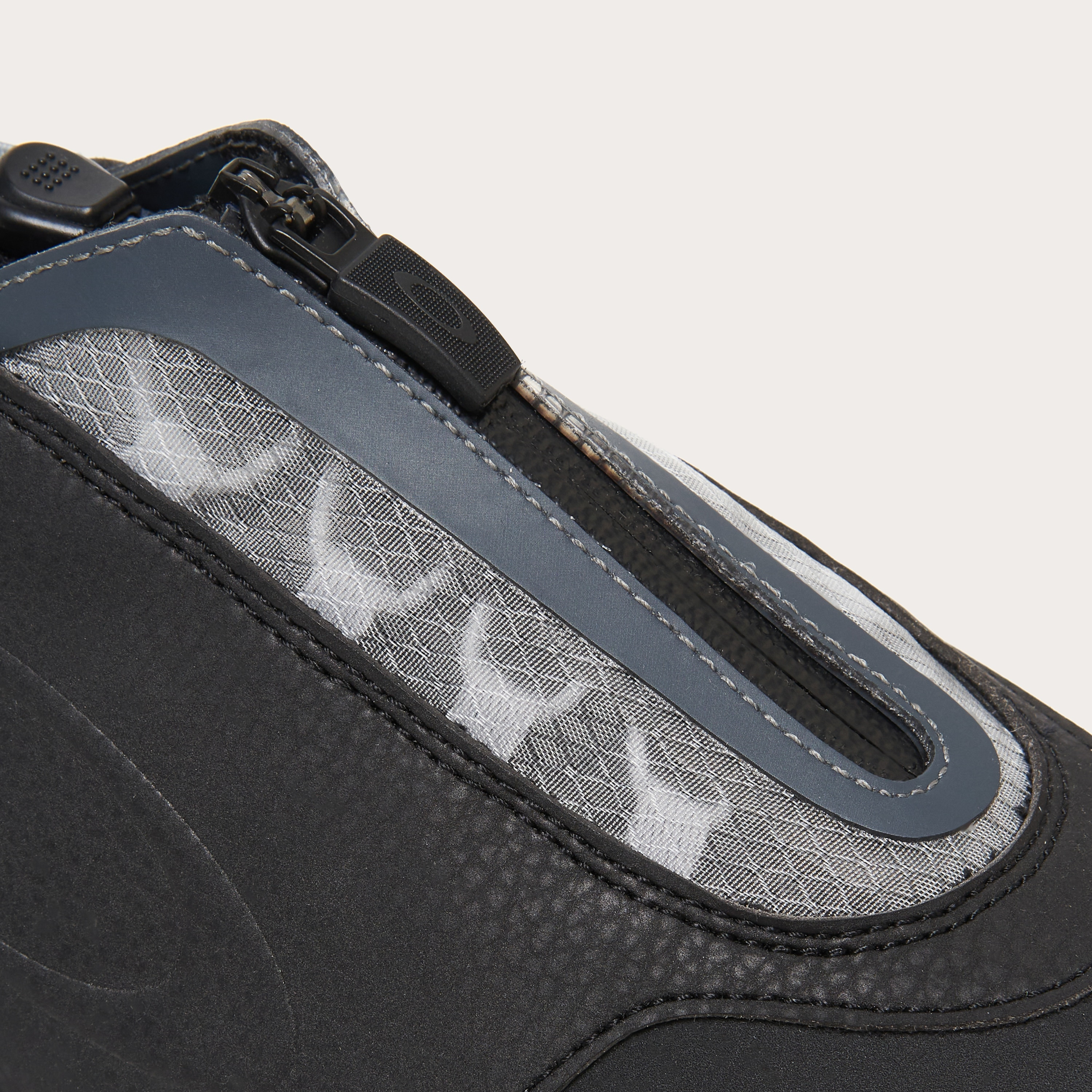 Oakley Edge Elite - 5
