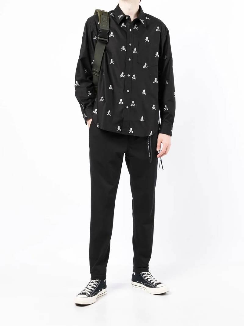 MASTERMIND WORLD embroidered-skull long-sleeve shirt outlook