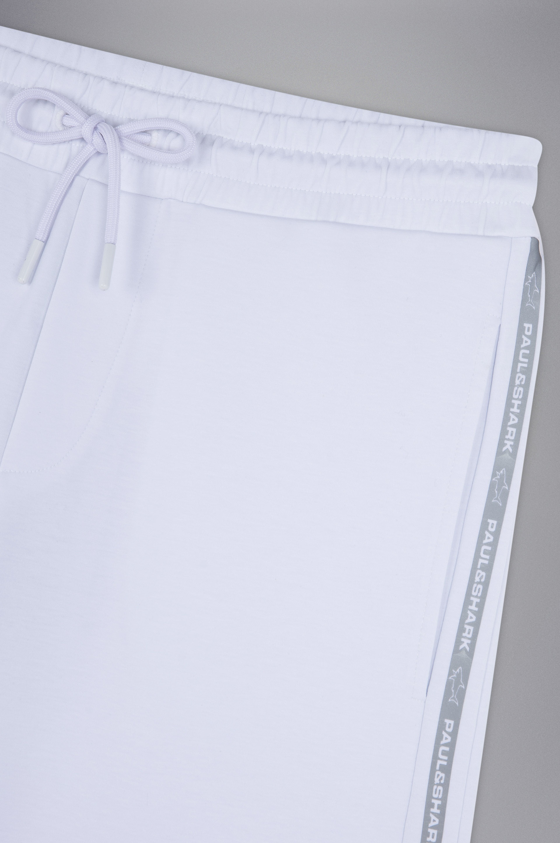 COTTON BERMUDA SHORTS WITH REFLEX PRINT - 5