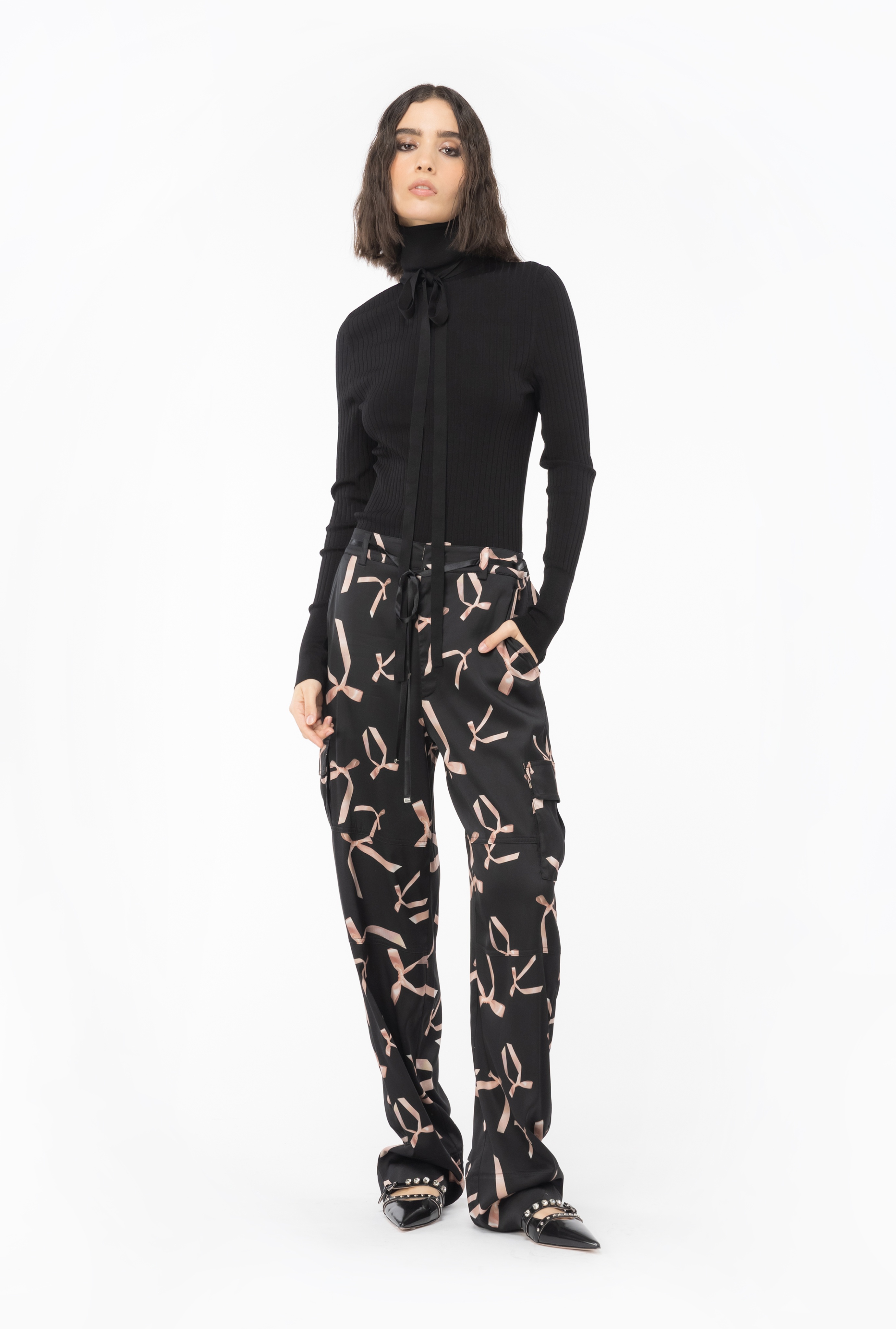 PINKO REIMAGINE BOW-PRINT CARGO TROUSERS BY PATRICK MCDOWELL - 2