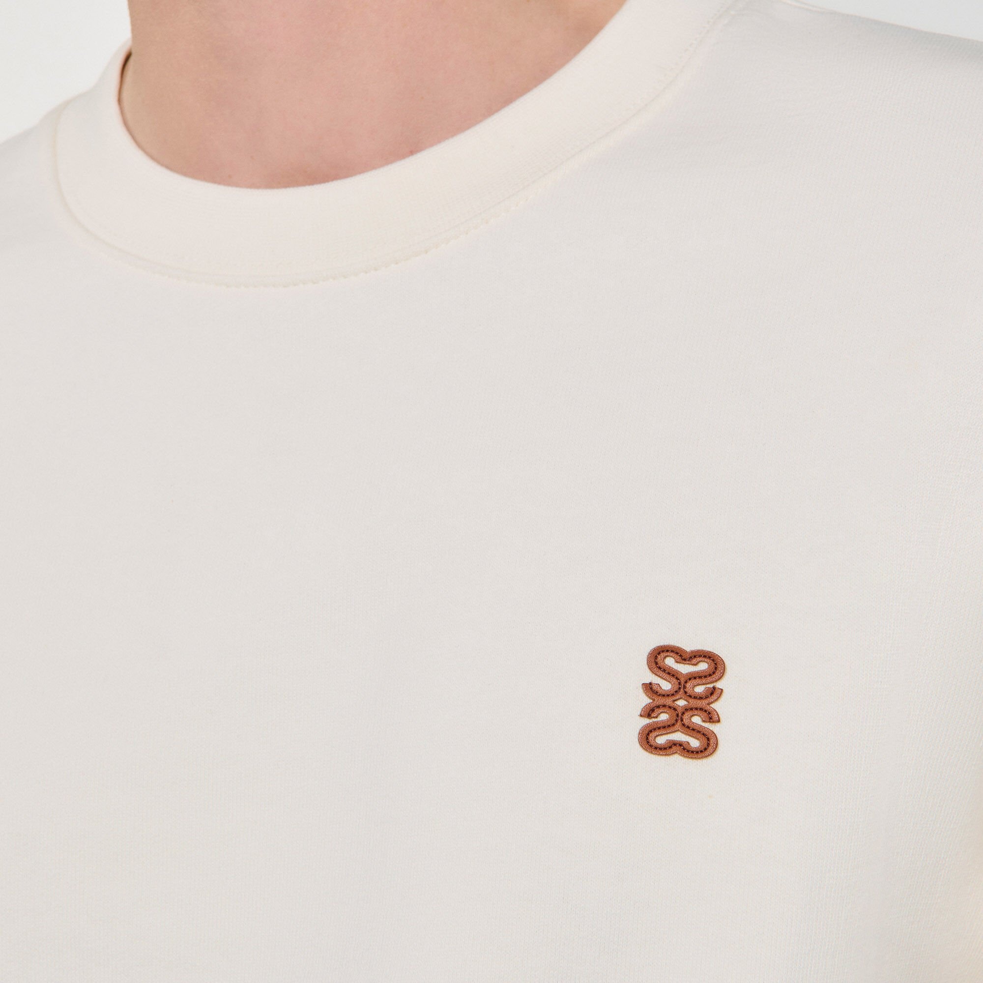 OVERSIZED SWEATSHIRT WITH LEATHER PATCH - 3