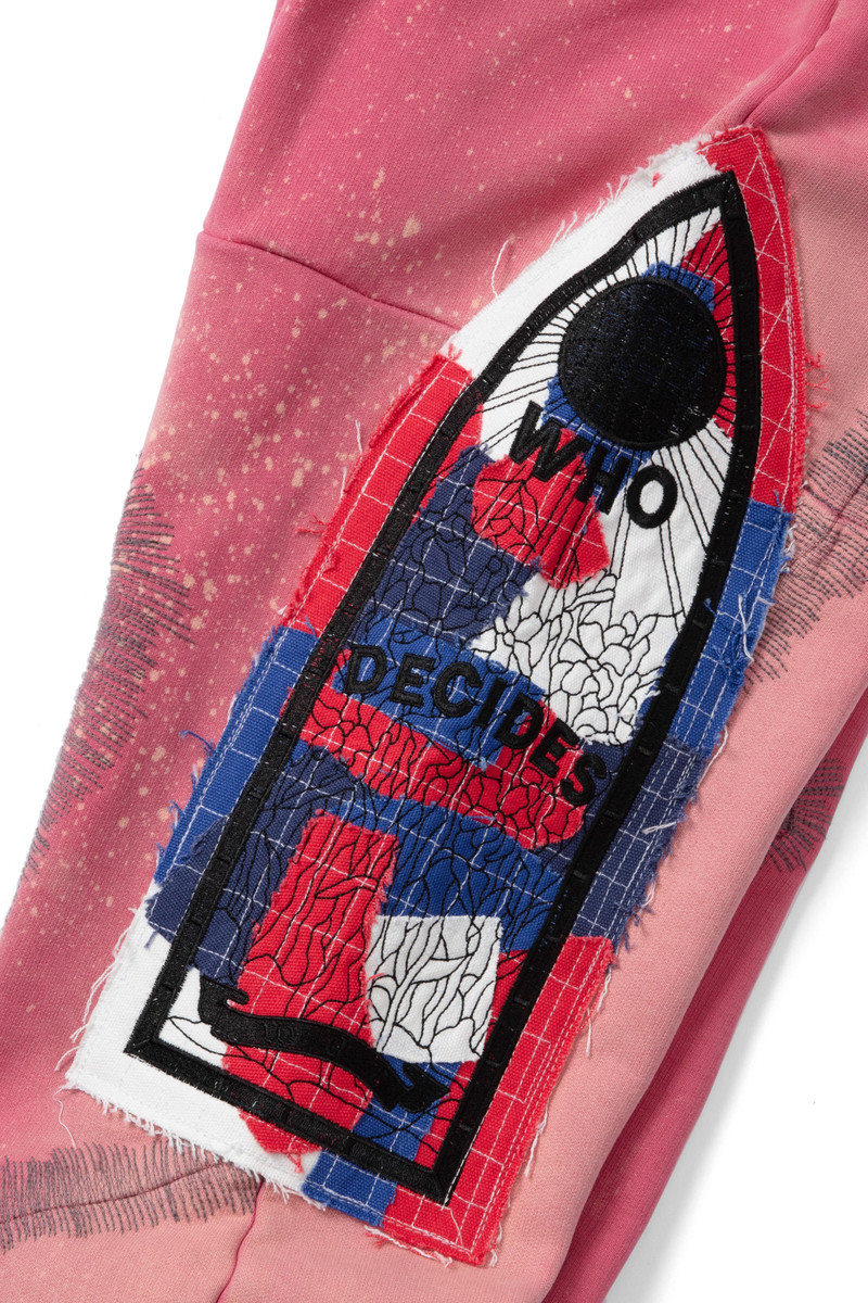 WHO DECIDES WAR GLORY SWEATPANT outlook