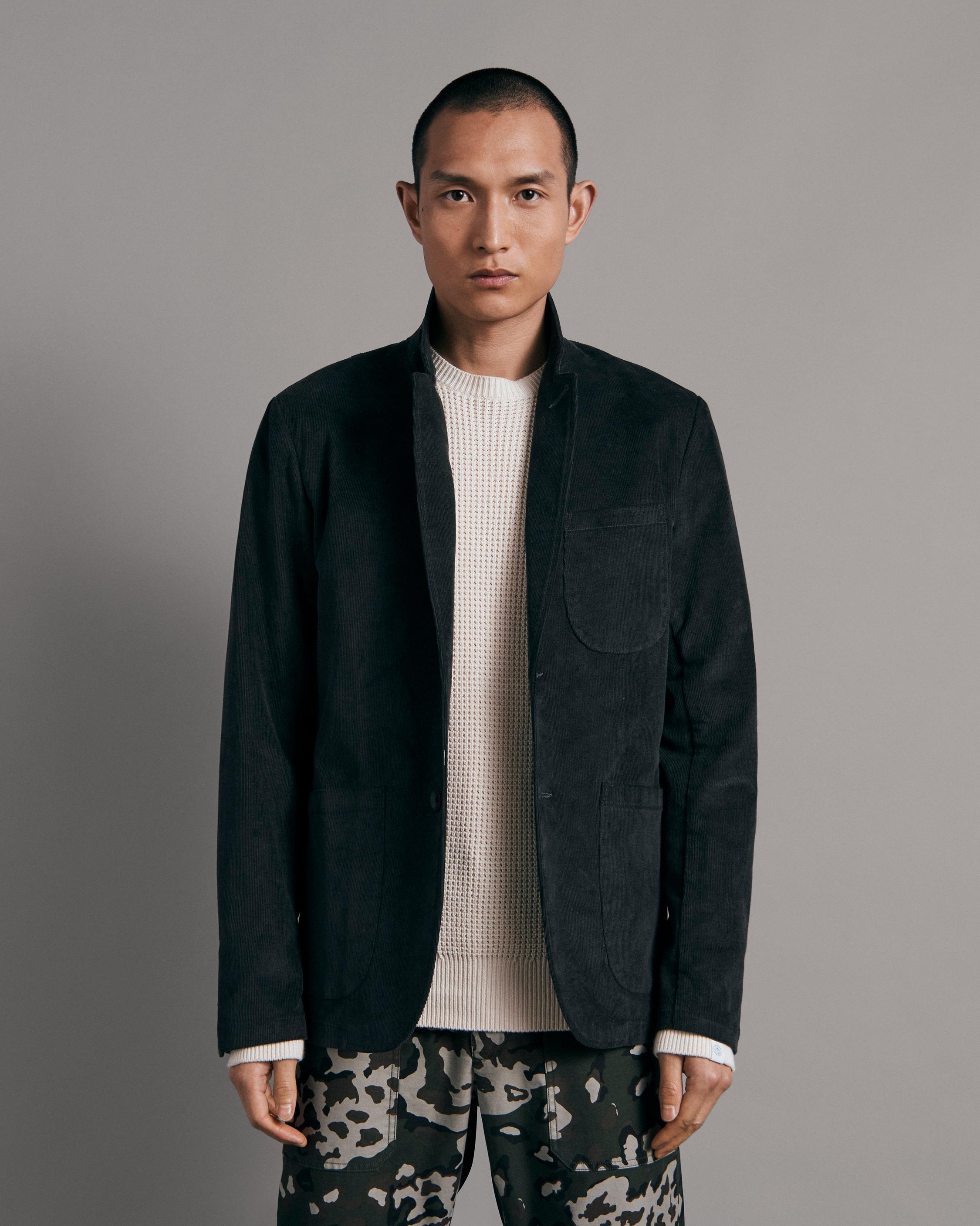 Bedford Corduroy Blazer
Relaxed Fit Blazer - 3