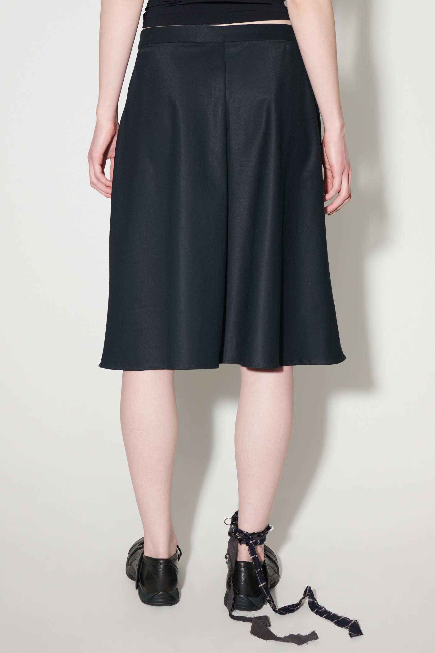 Curtain Skirt Deluxe Black Exquisite Wool - 6