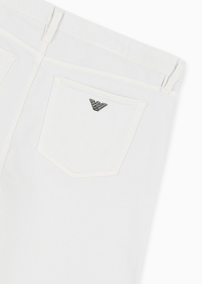 J75 Slim-fit jeans in garment-dyed comfort denim 6