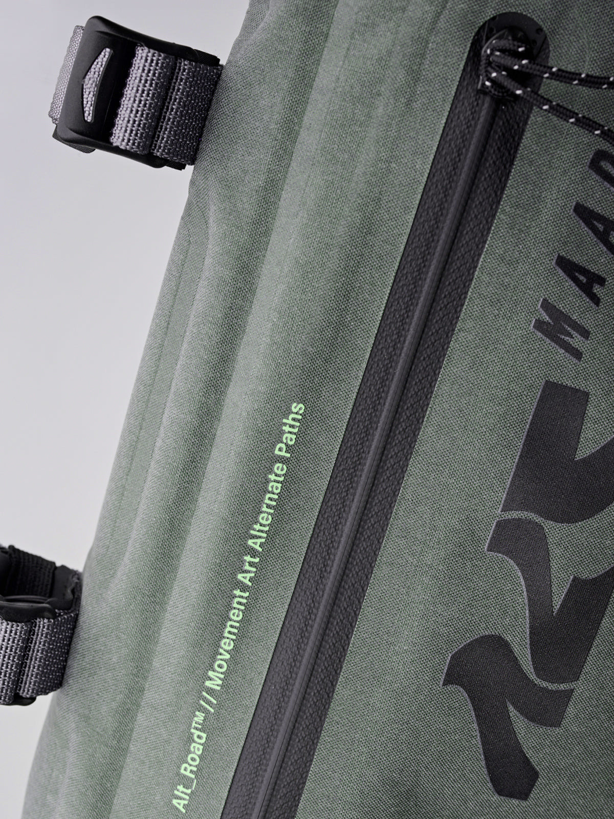 MAAP x Apidura Handlebar Pack - 5
