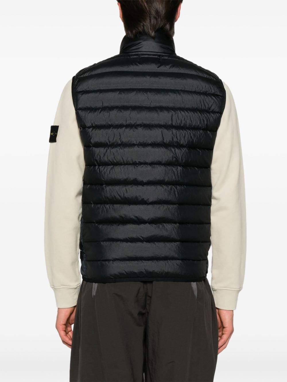 Compass-badge padded gilet - 4