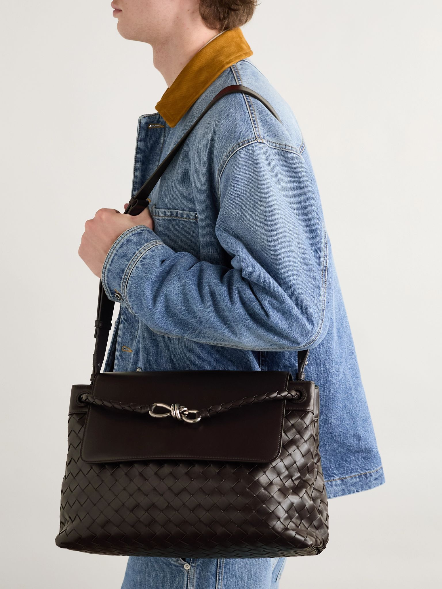 Andiamo Intrecciato Leather Messenger Bag Brown - 2