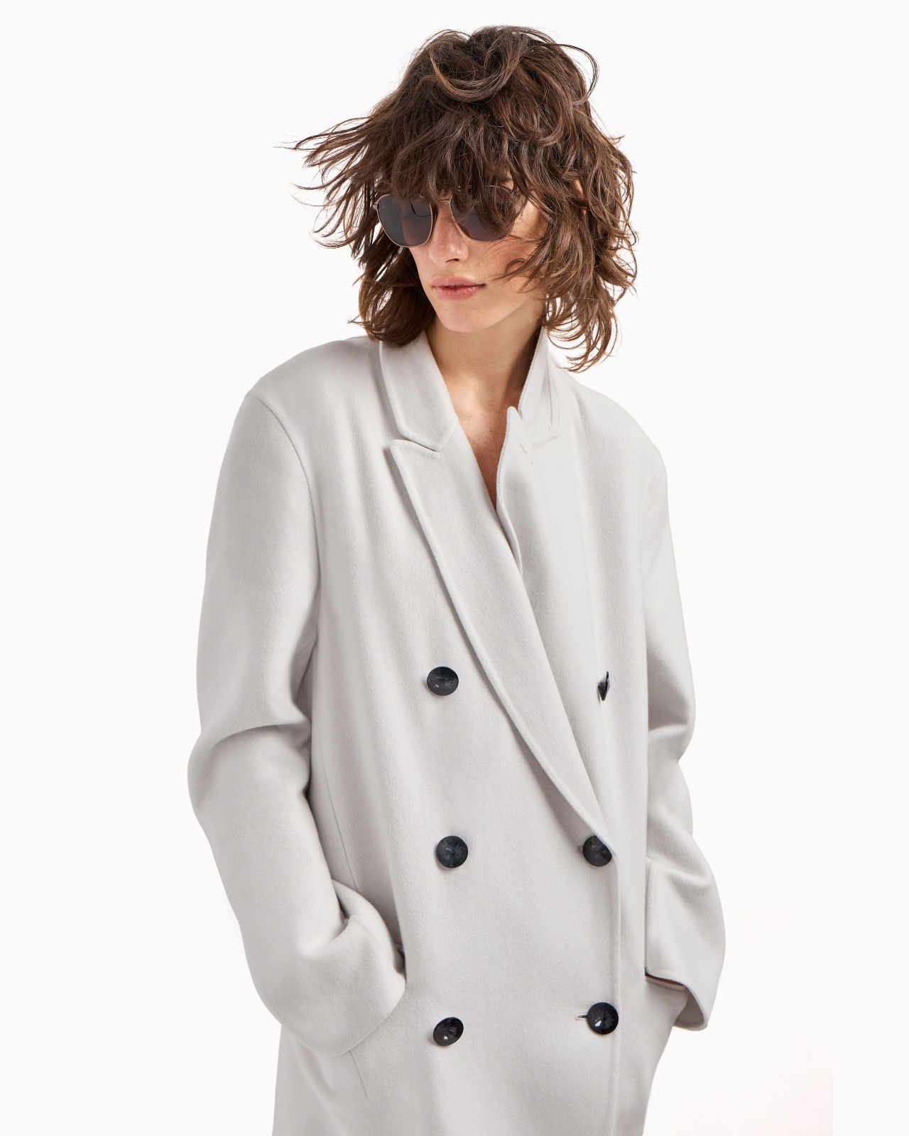 Double-breasted long coat in double cashmere - 6