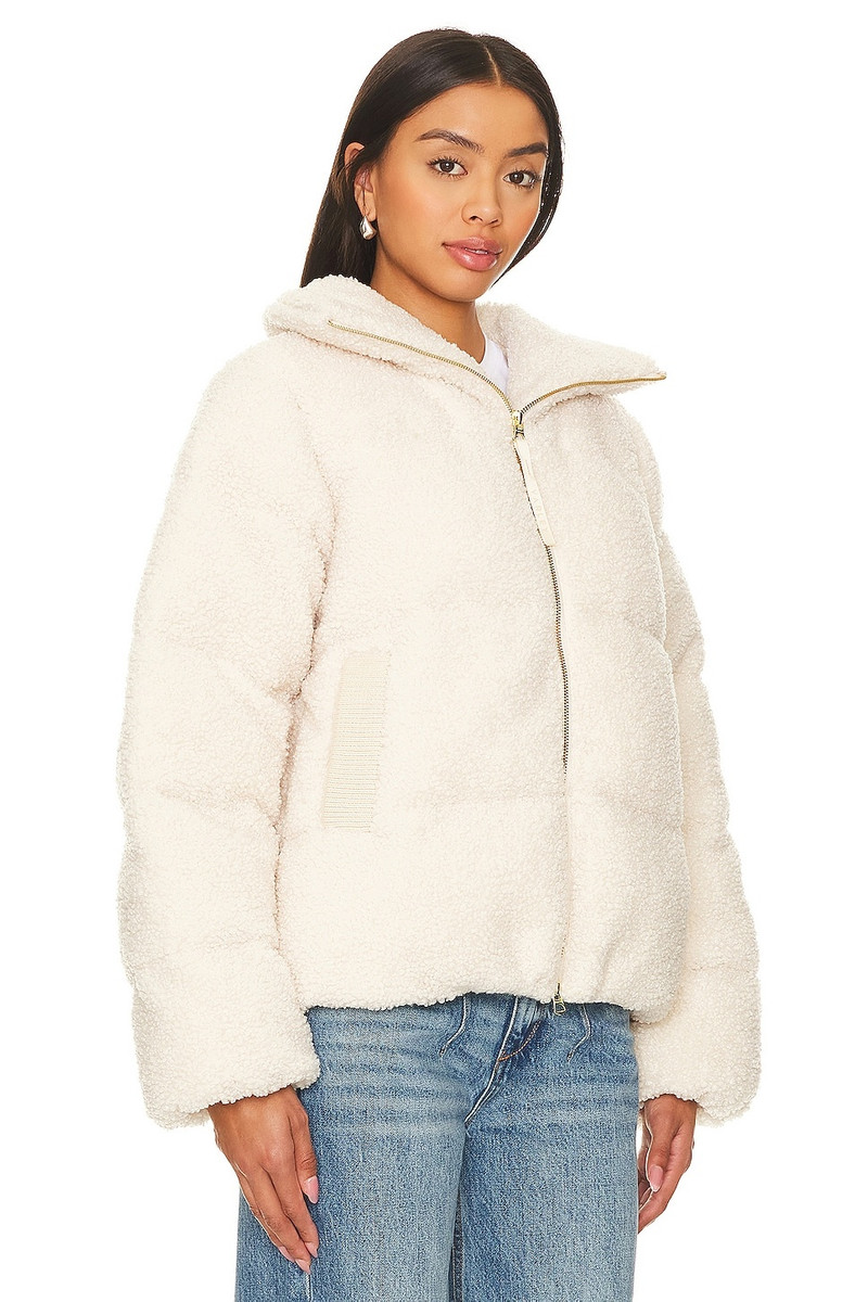 VARLEY Wilkins Sherpa Puffer Jacket outlook