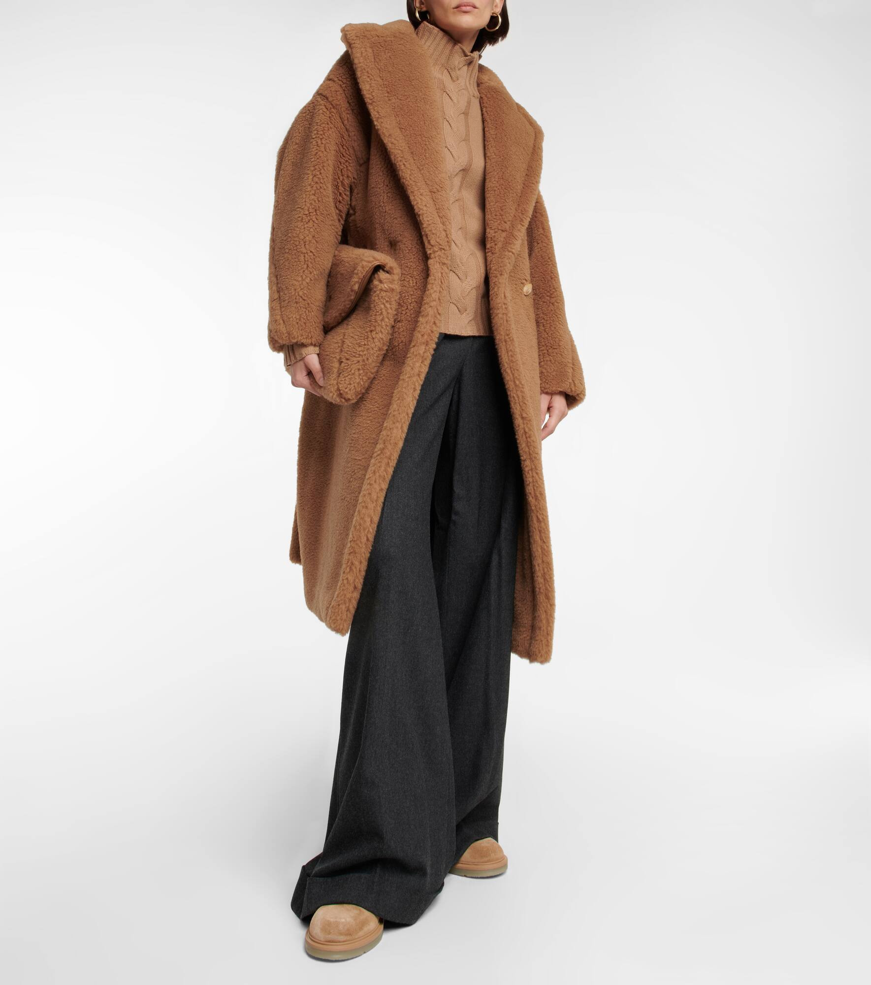 Teddy Bear camel hair and silk coat - 2