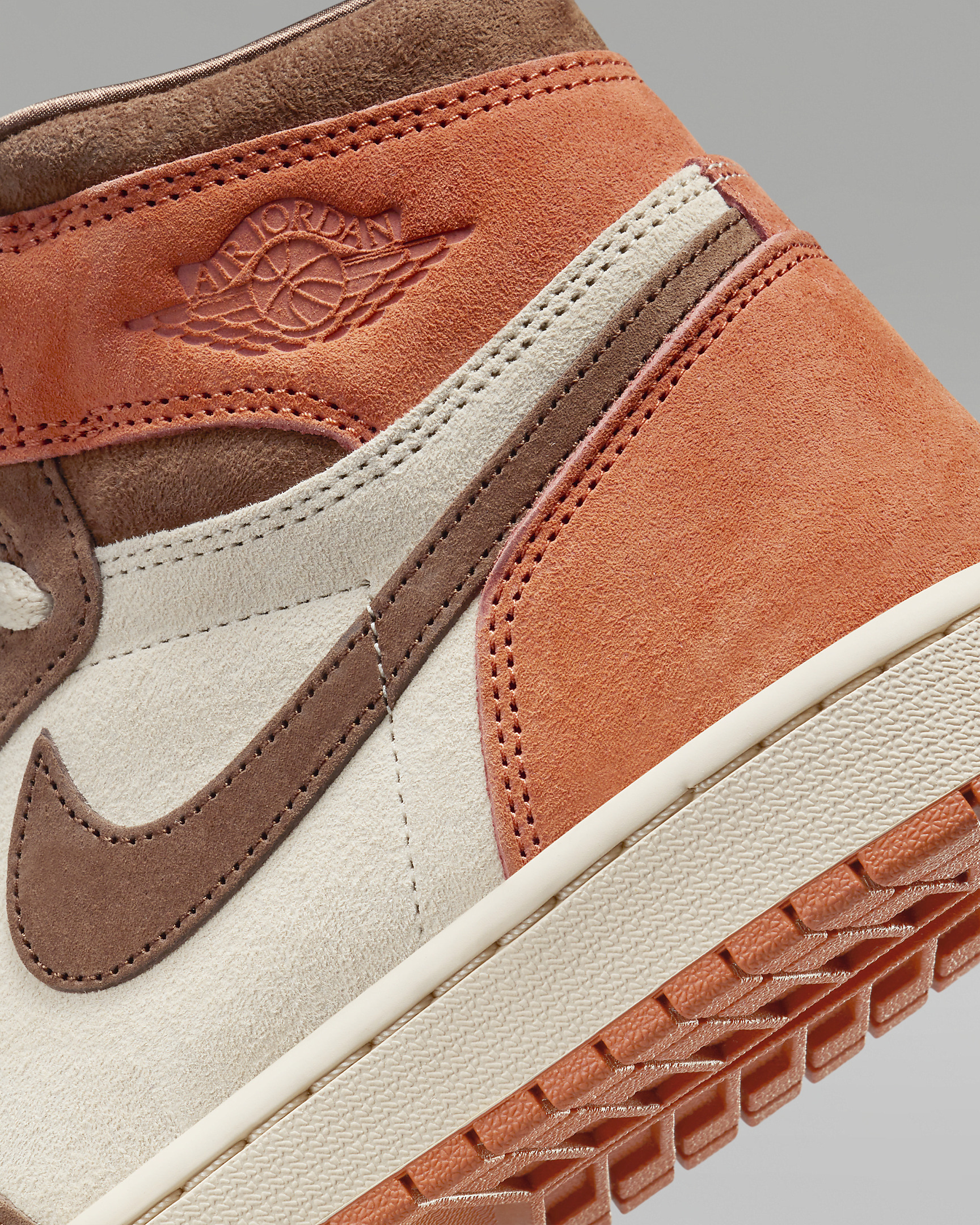 Women's Air Jordan 1 Retro High SP Shoes - 8