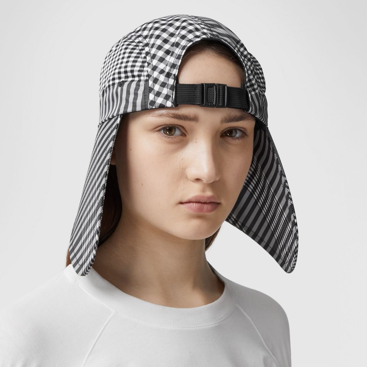 Logo Appliqué Check Bonnet Cap - 6