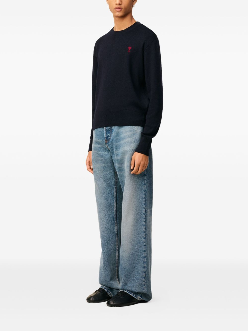 crewneck heart-embroidered sweater - 3