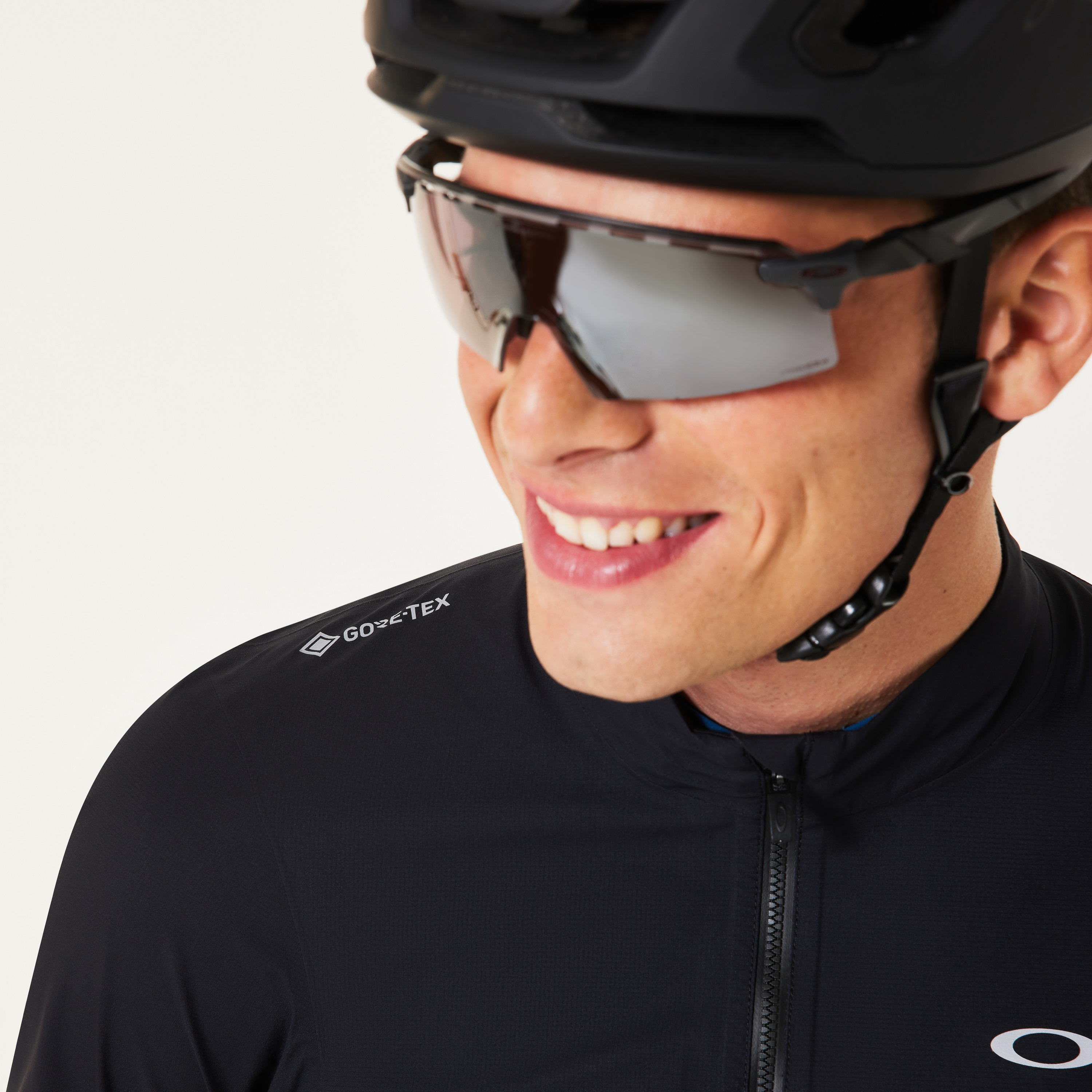 Endurance Gore-Tex Rain Jacket - 6