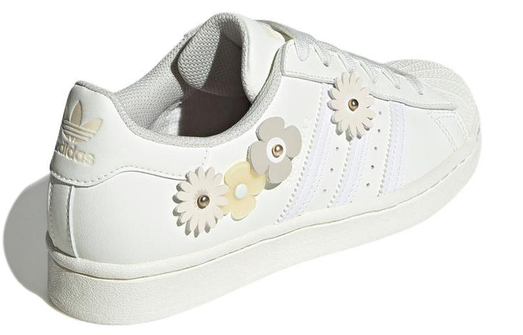(WMNS) adidas Superstar 'Floral' GX2172 - 4
