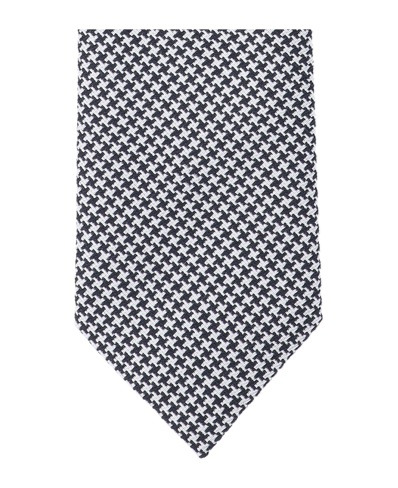 Tie - 3