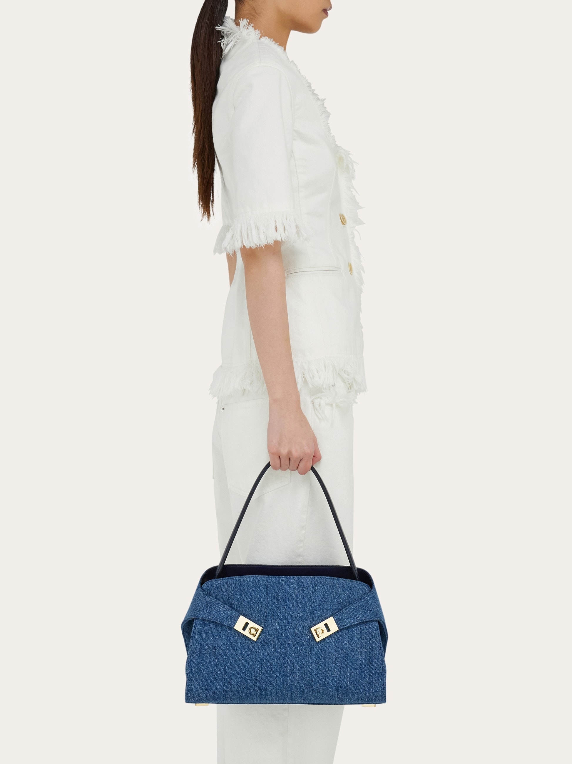 Hug Soft shoulder bag (M) - 3