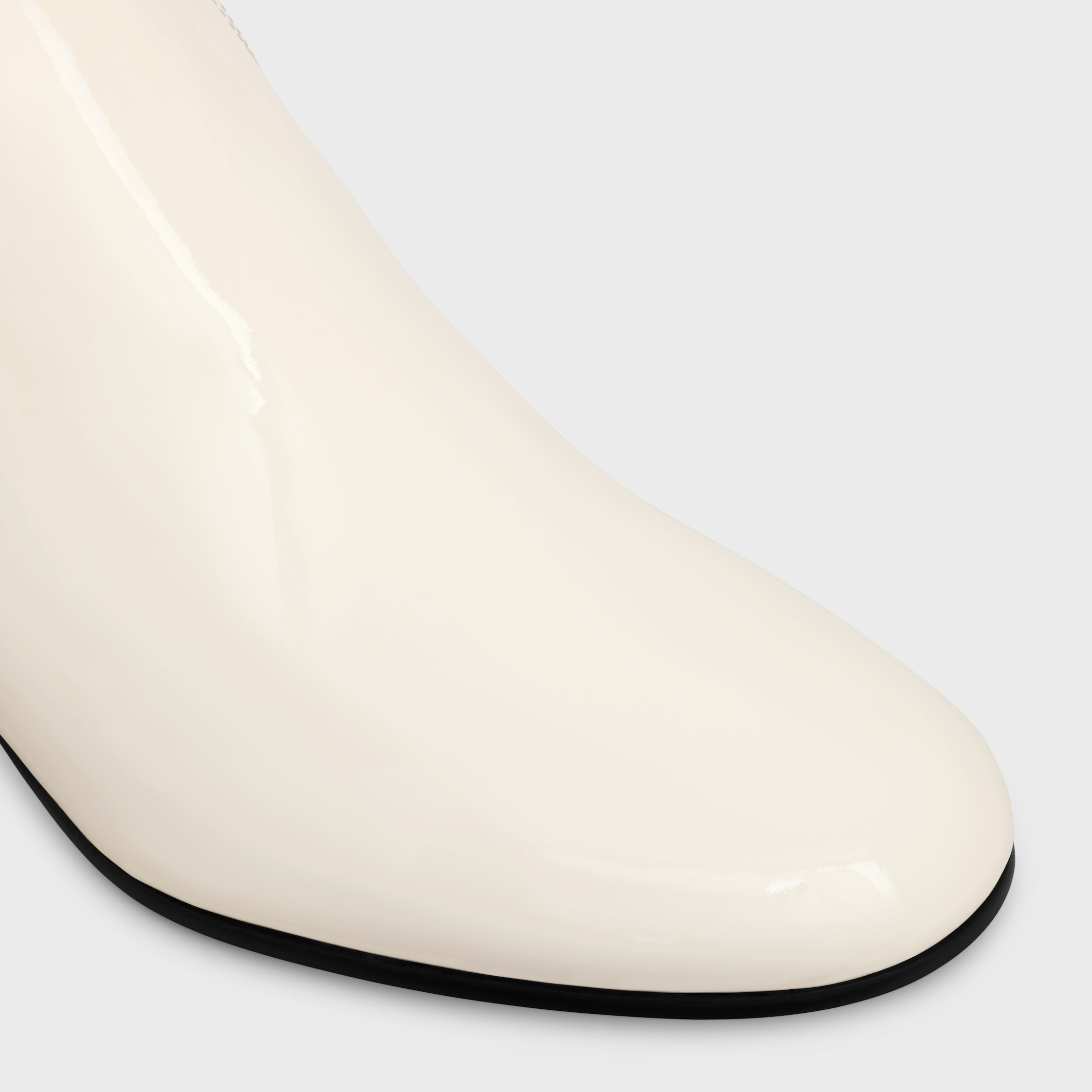 LES BOTTES CELINE TRIOMPHE ZIPPED BOOT in PATENT CALFSKIN - 4