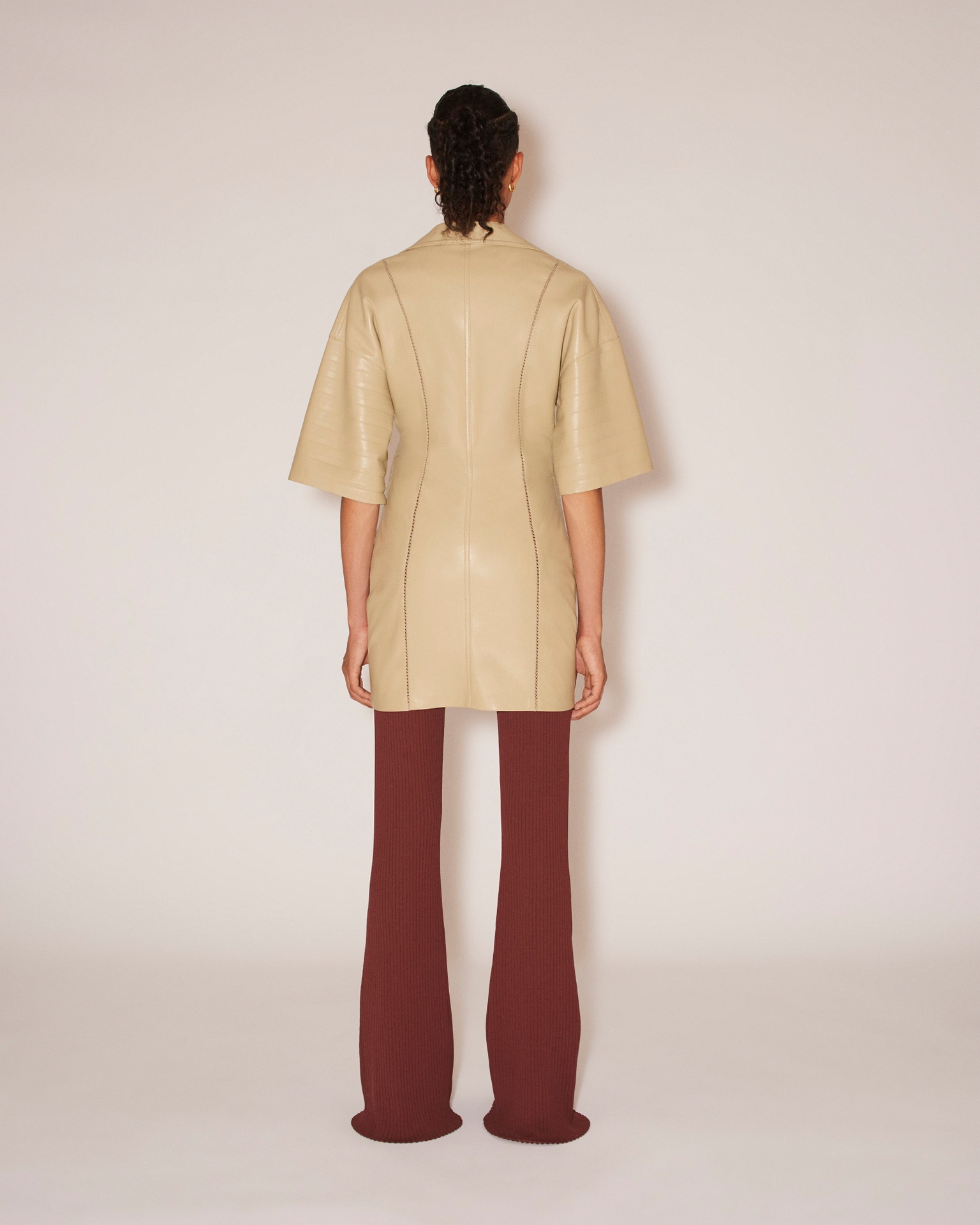 TAYA - Vegan leather corrugated effect short sleeve shirt - Pebble - 4