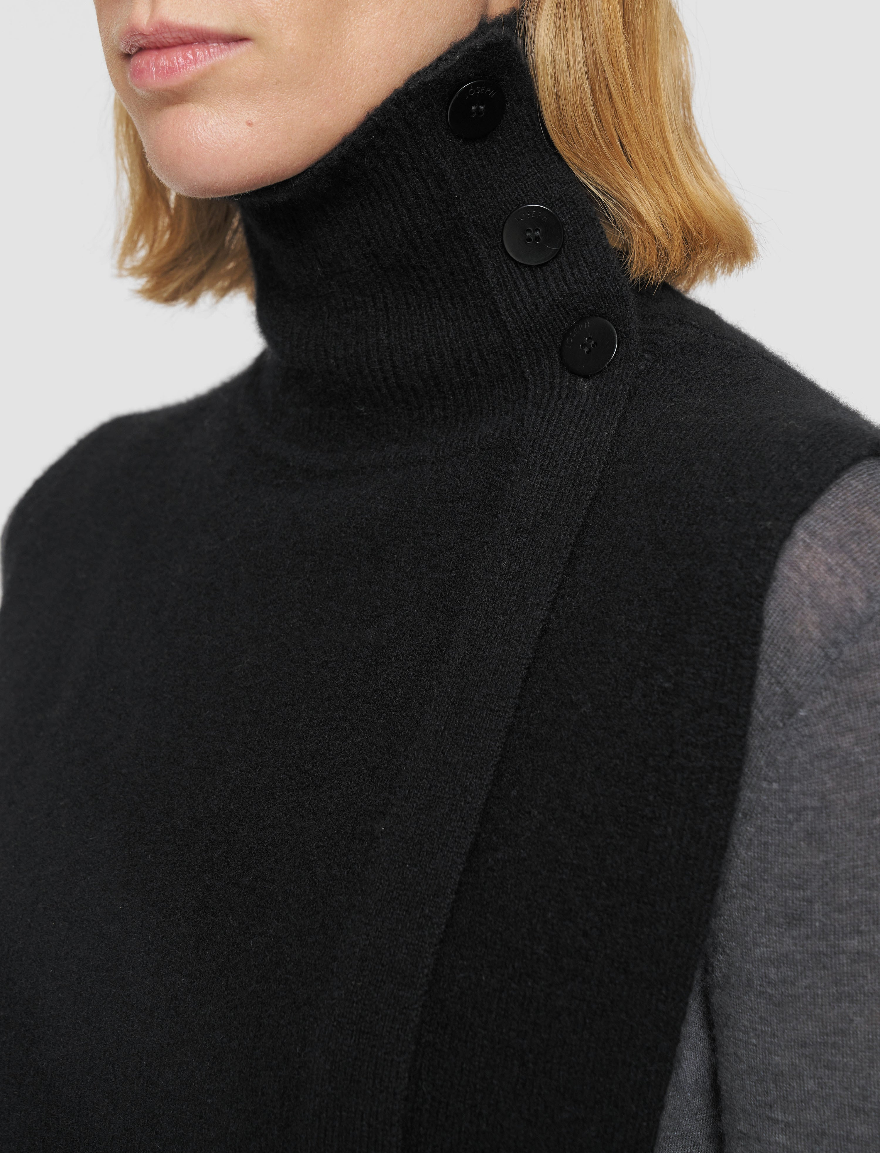 Brushed Cashmere Bib - 6