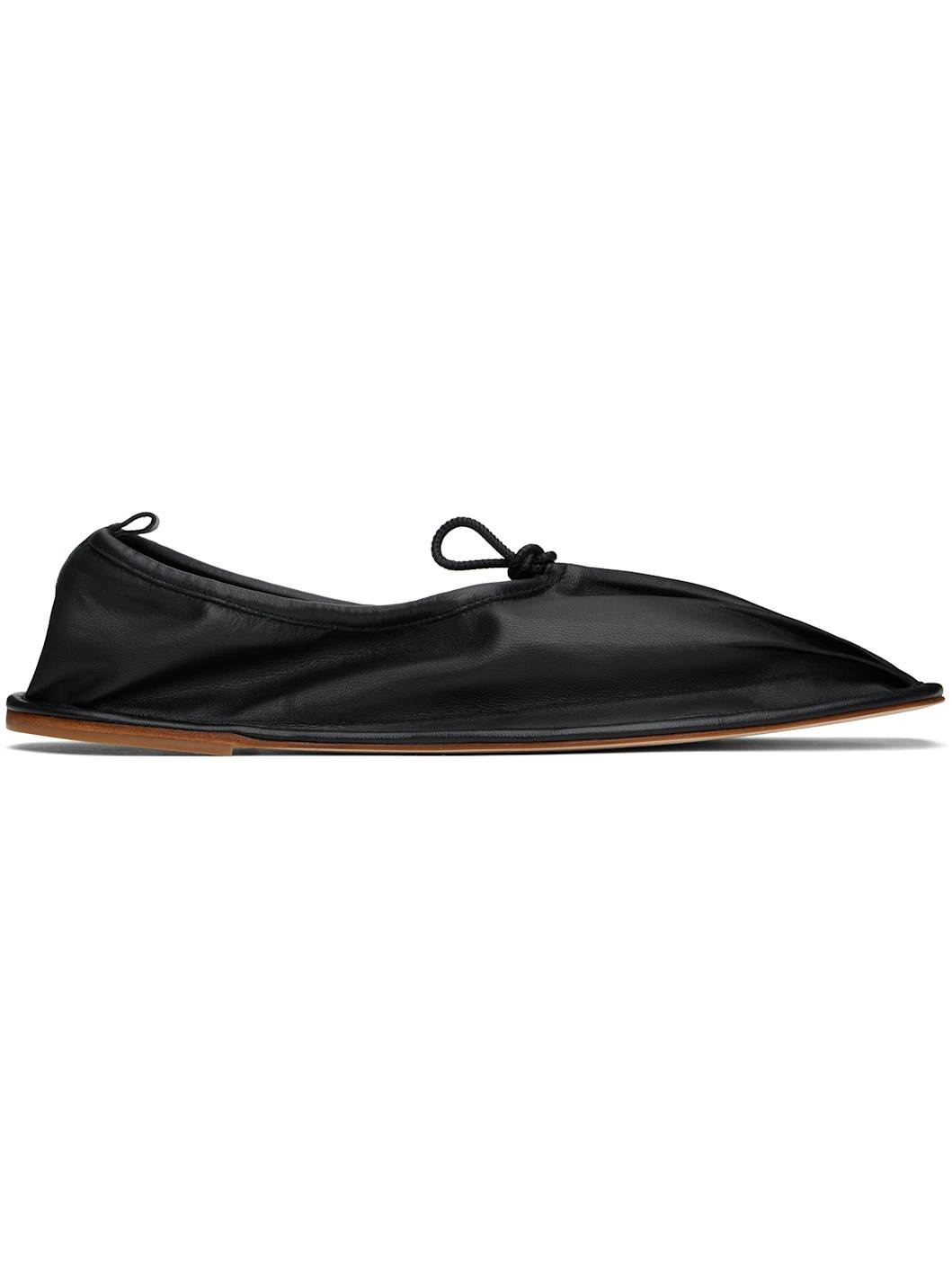 【関税込み】HEREU ブラック Puntera ローファー PUNTERA - FOR ALL - Pleated-Toe Pump – Hereu Studio
