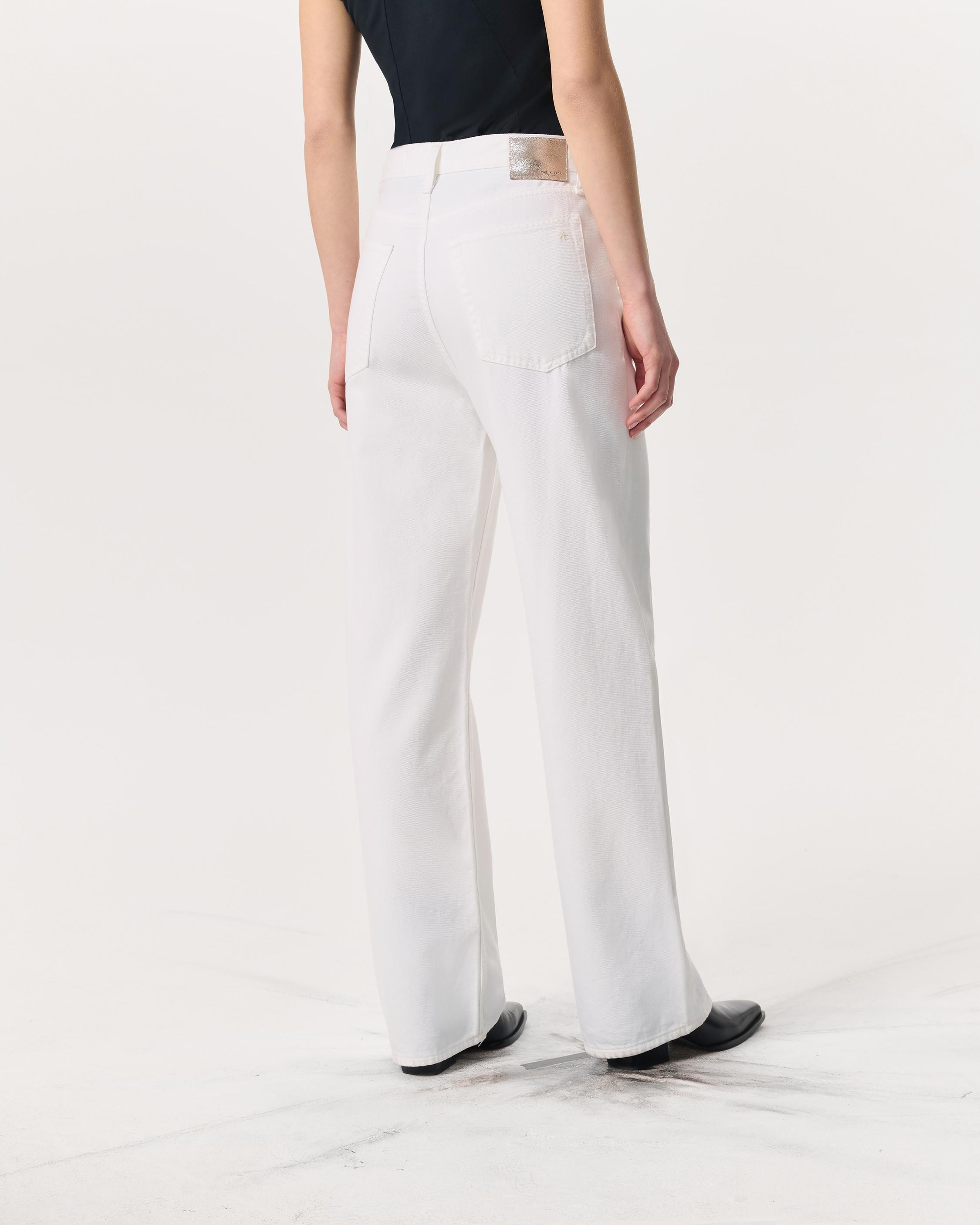 Featherweight Logan Wide-Leg Jeans
Featherweight Denim - 5