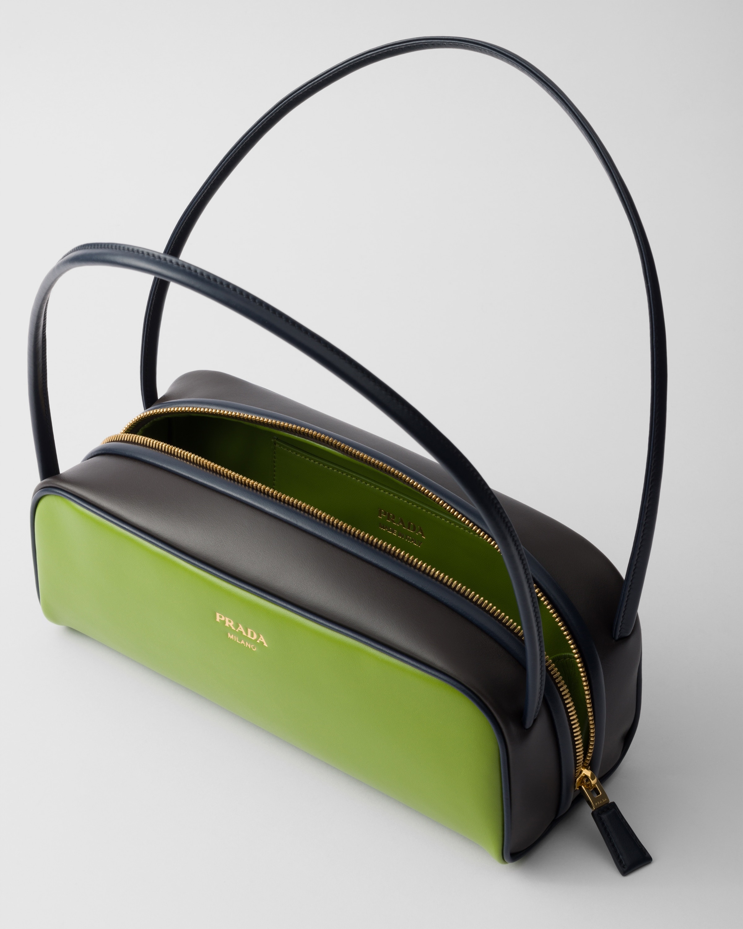 ショルダーバッグ・ポシェット PRADA PRADA SWING SHOULDER BAG IN SMOOTH LEATHER Prada Swing Smooth Leather Shoulder Bag | Saks Fifth Avenue