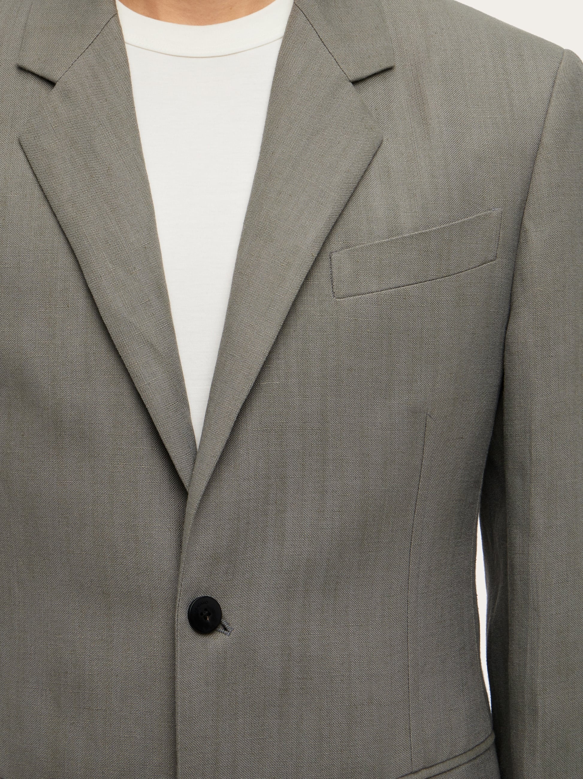 Single breasted tailored blazer - 5