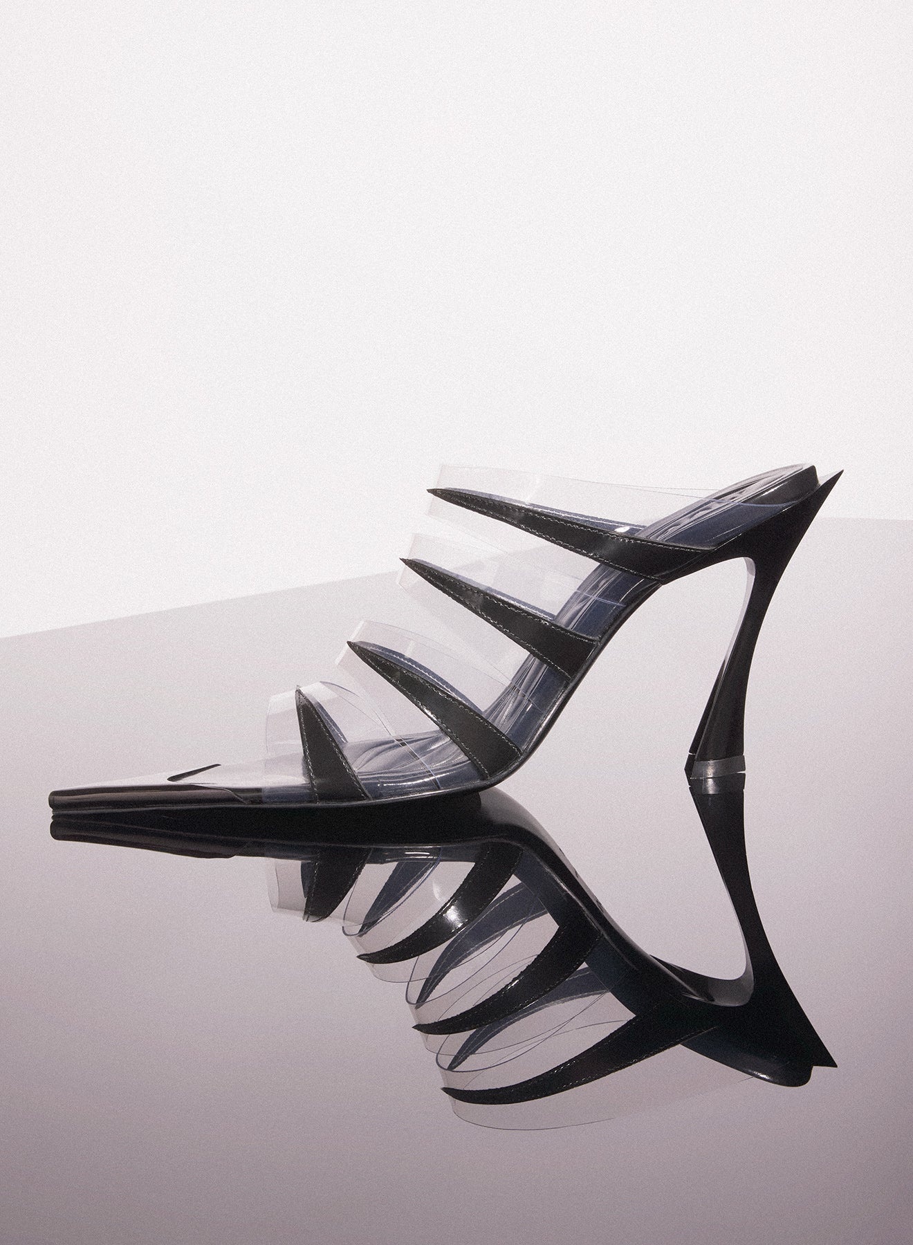 black leather fang 95 spike sandals - 2