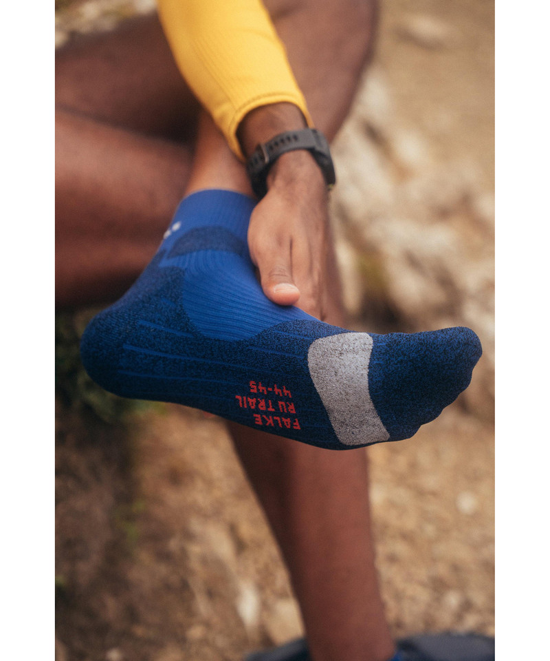 RU Trail Grip Men Running Socks 9