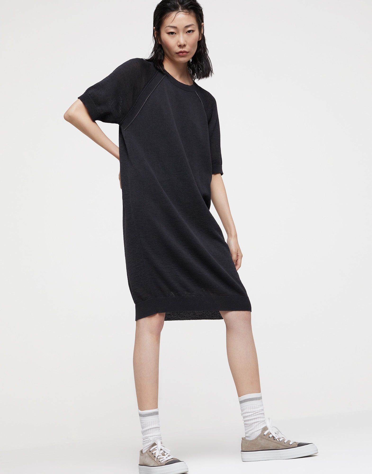 Cotton knit dress with shiny piping - 4