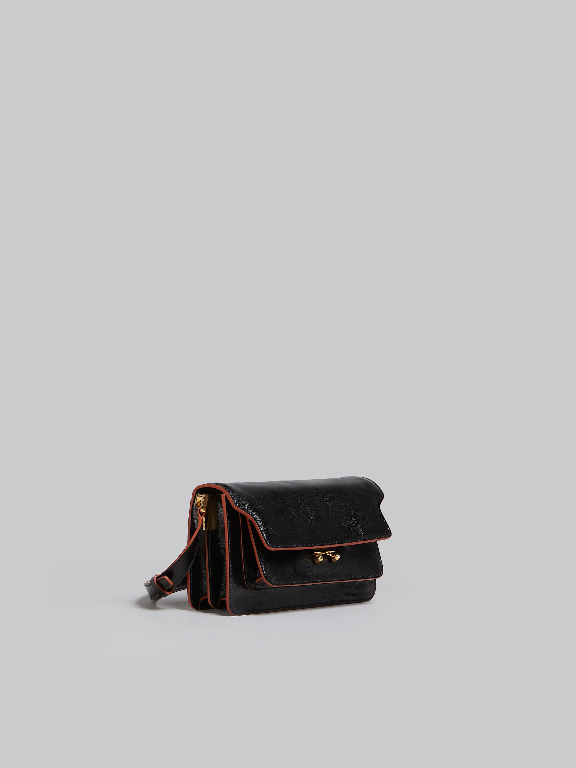 TRUNK SOFT BAG E/W IN BLACK LEATHER - 6