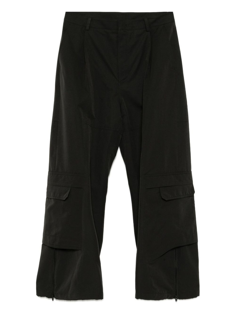 wide-leg cargo pants 1