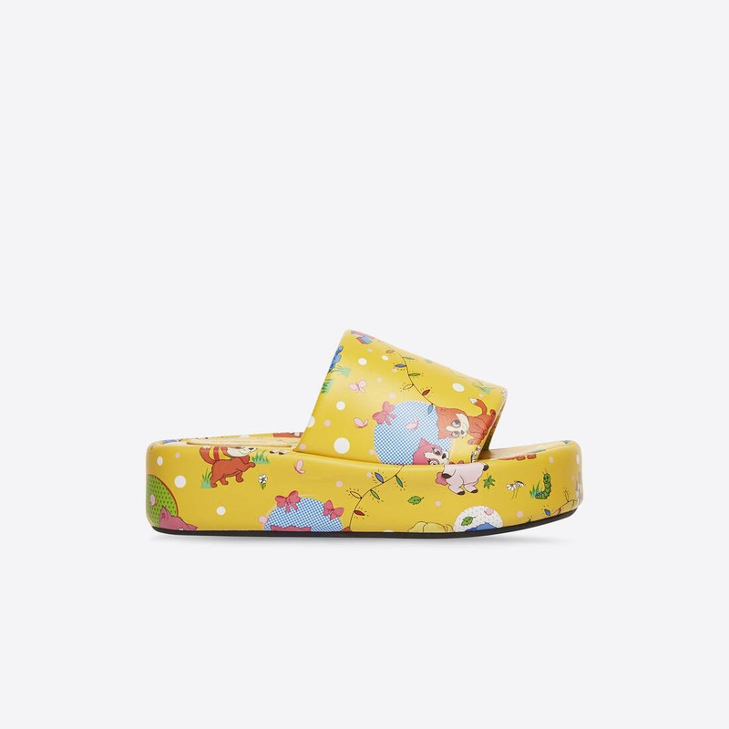 Women's Puppies And Friends Print Rise Platform Sandal in Yellow 1