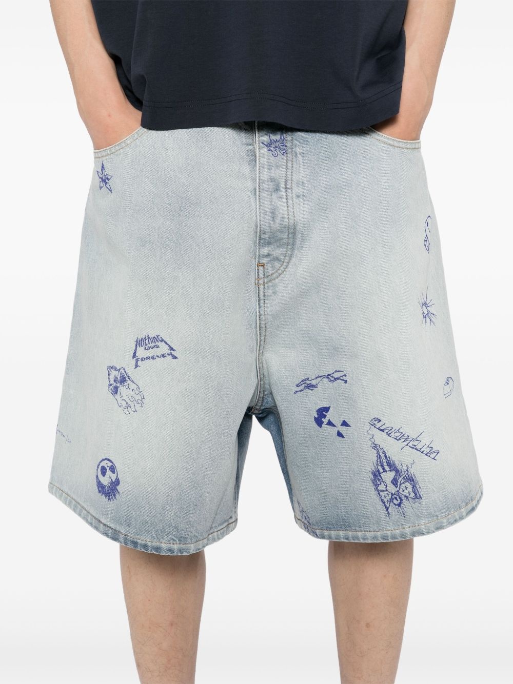 graphic-print shorts - 5